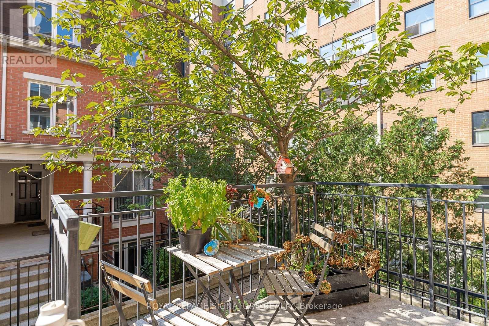 1612 - 28 Laidlaw Street, Toronto, Ontario  M6K 1X2 - Photo 5 - W13566514
