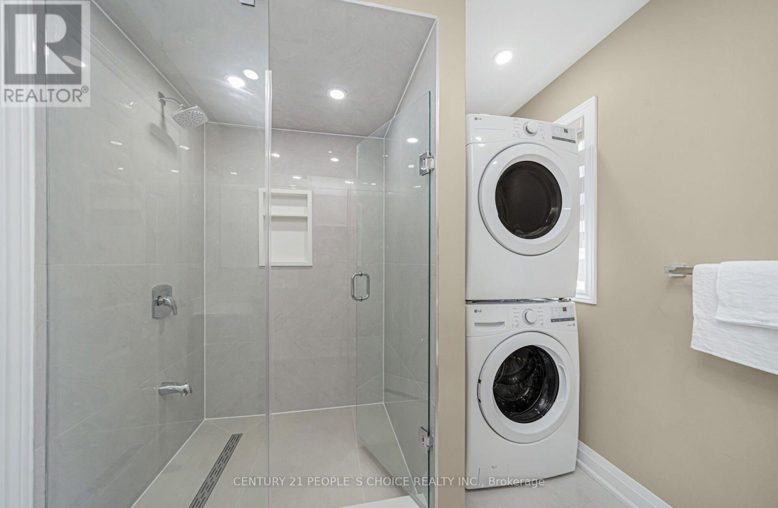 7216 Gagliano Drive, Mississauga, Ontario  L5W 1X4 - Photo 28 - W13566550