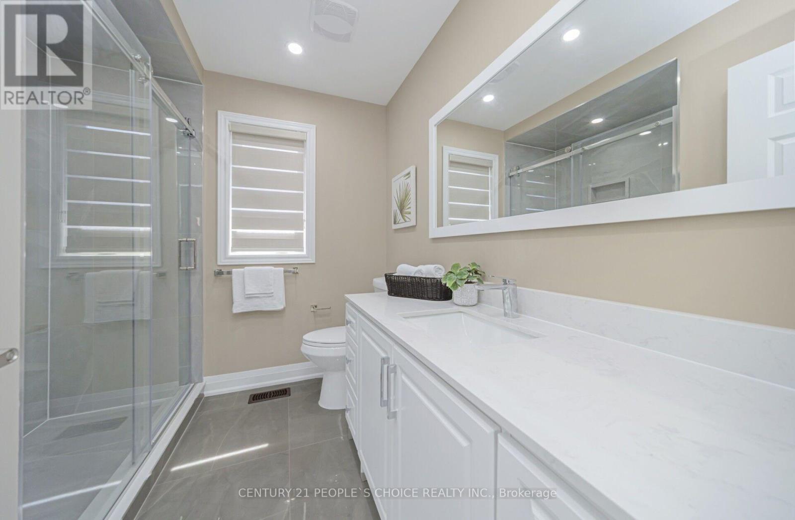 7216 Gagliano Drive, Mississauga, Ontario  L5W 1X4 - Photo 30 - W13566550