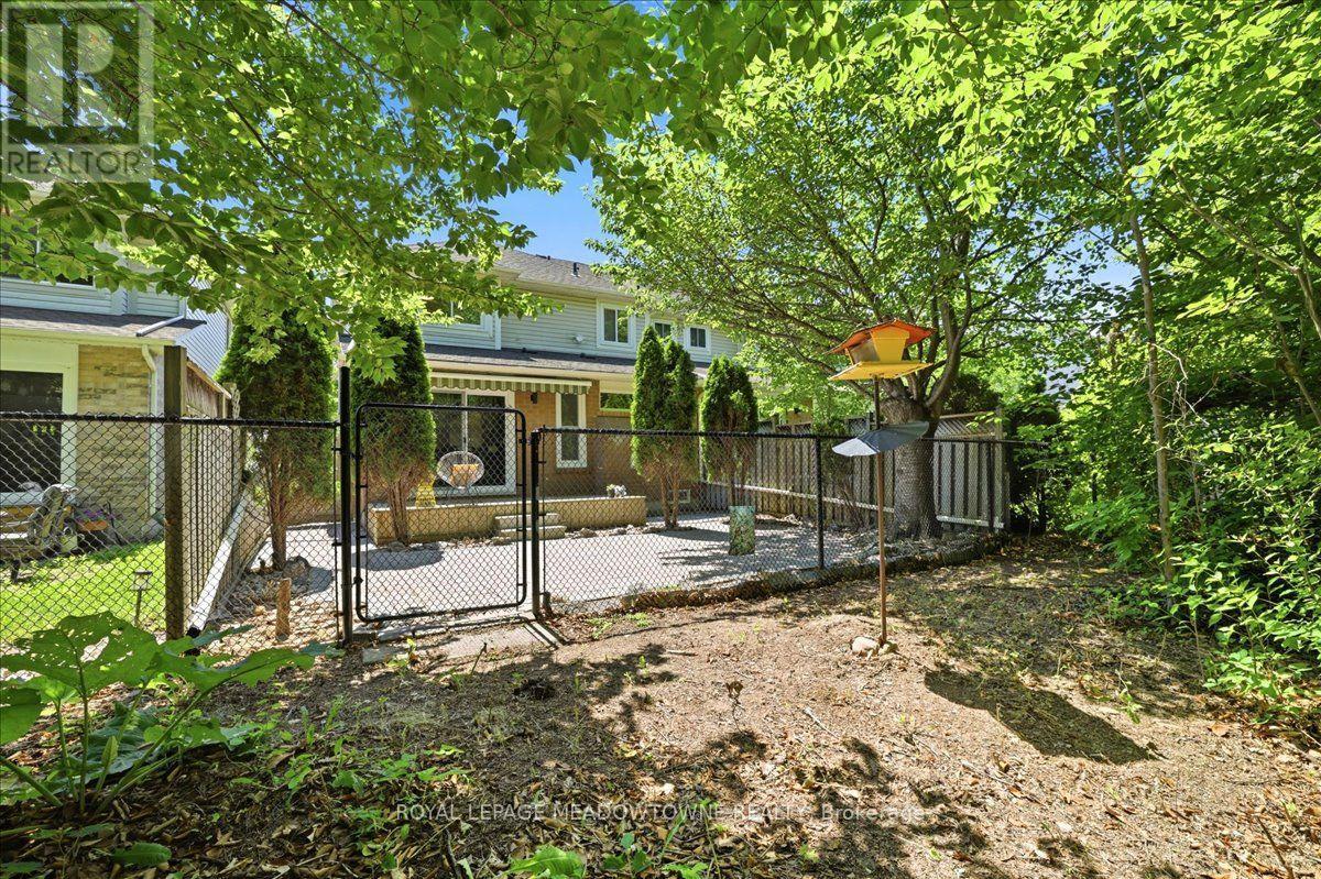 2068 Broadleaf Crescent, Burlington, Ontario  L7L 6S4 - Photo 38 - W13566660
