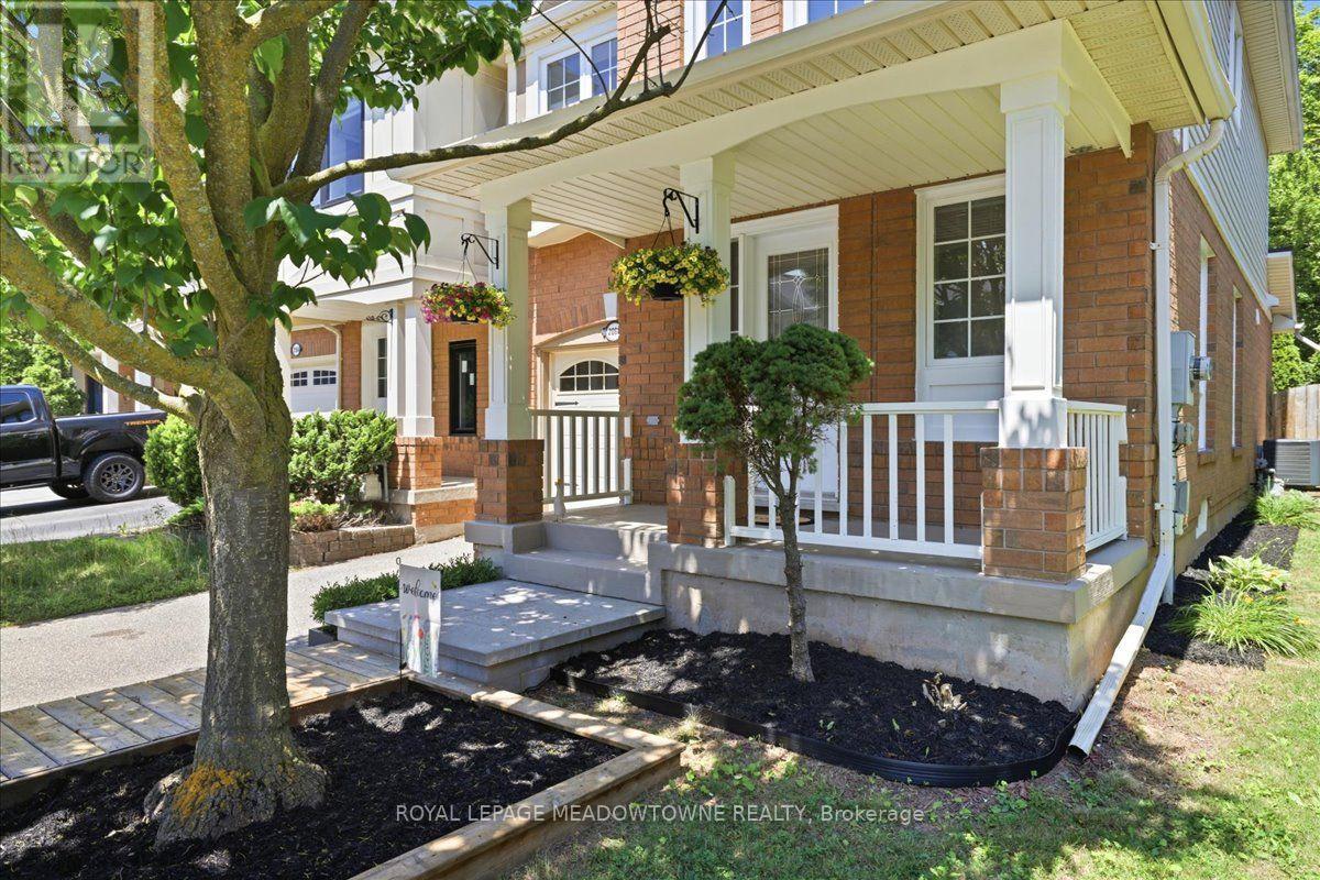2068 Broadleaf Crescent, Burlington, Ontario  L7L 6S4 - Photo 4 - W13566660