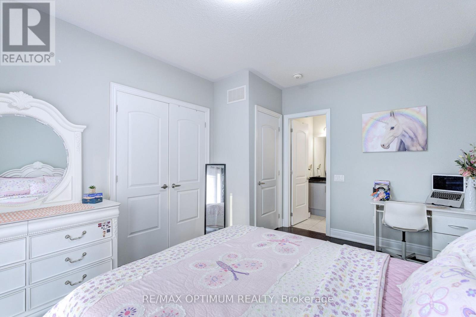8 Lyle Way, Brampton, Ontario  L6X 5P8 - Photo 30 - W13566708