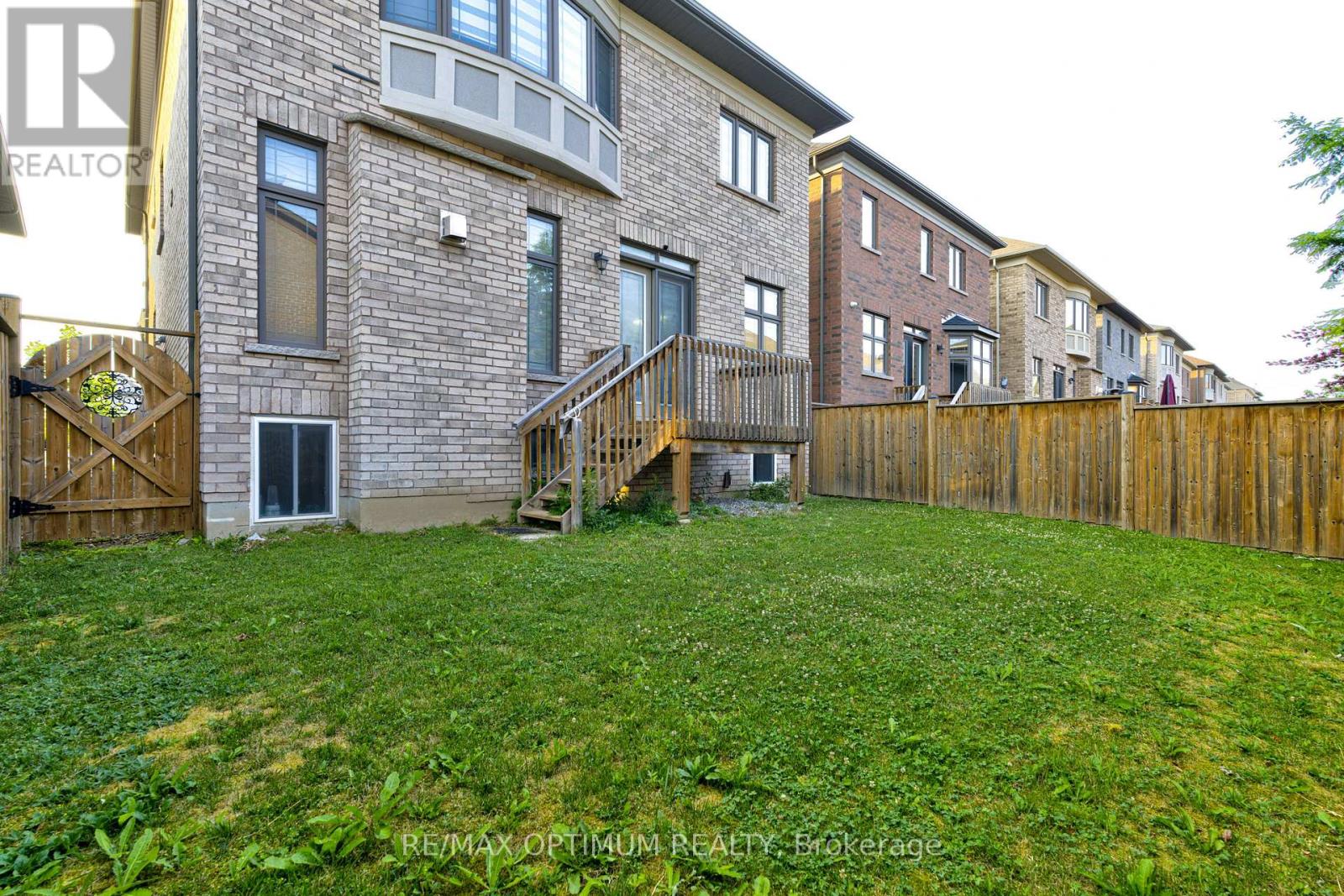 8 Lyle Way, Brampton, Ontario  L6X 5P8 - Photo 46 - W13566708