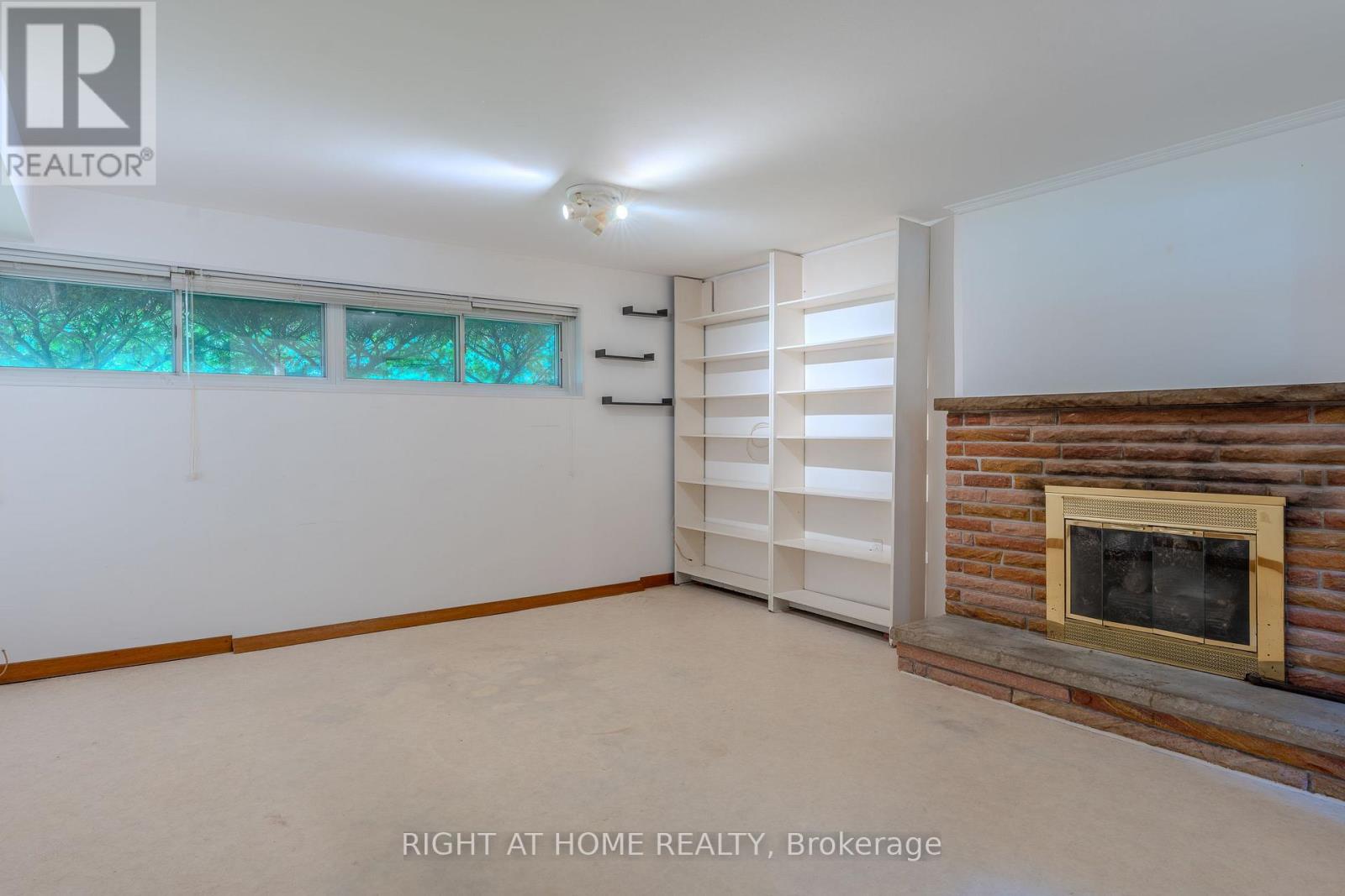 426 Seaton Drive, Oakville, Ontario L6L 3Y4 - Photo 9 - W13566786