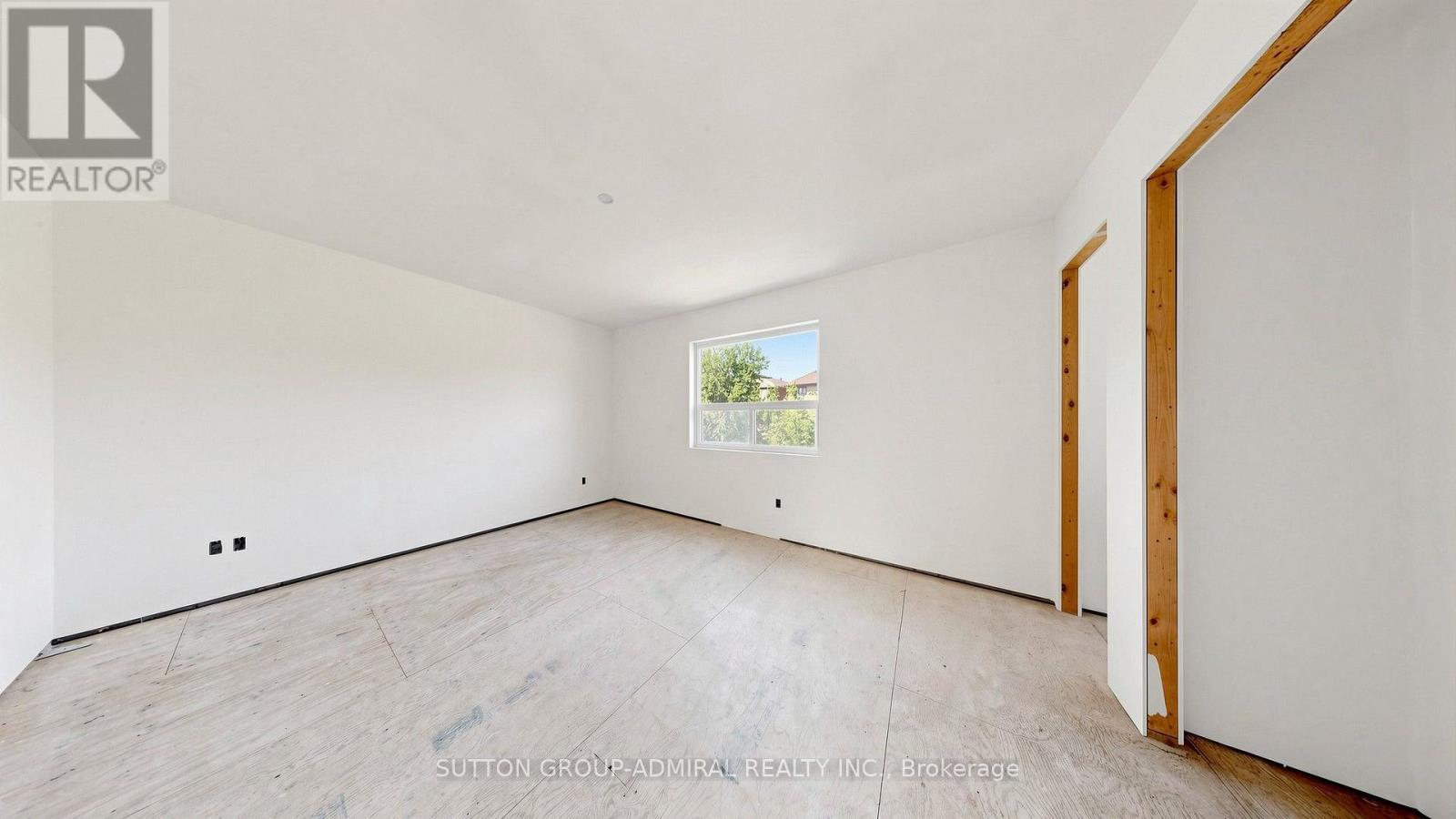62 Rosemeade Avenue, Toronto, Ontario  M8Y 3A5 - Photo 35 - W13566808