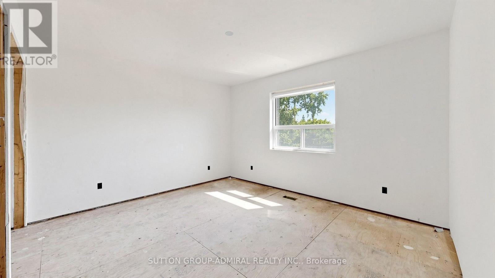 62 Rosemeade Avenue, Toronto, Ontario  M8Y 3A5 - Photo 41 - W13566808