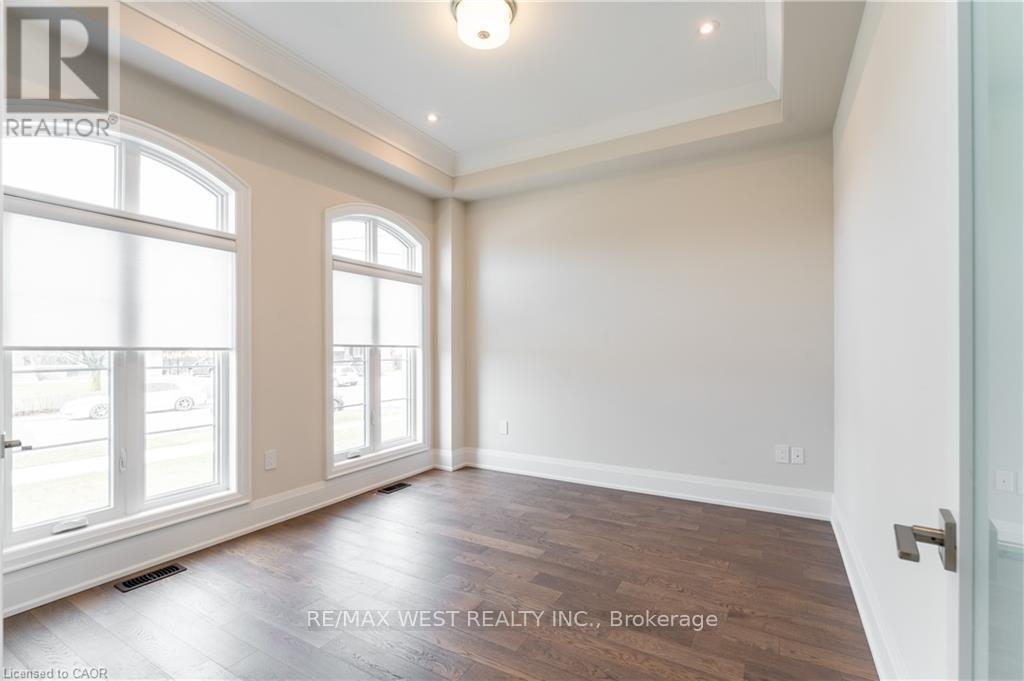 119 Jay Street, Toronto, Ontario M6L 2M3 - Photo 4 - W13566844