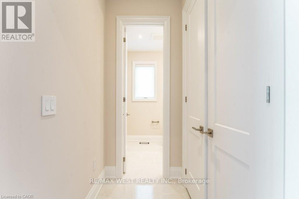 119 Jay Street, Toronto, Ontario M6L 2M3 - Photo 6 - W13566844
