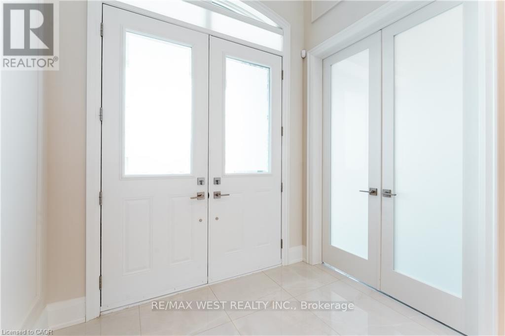 119 Jay Street, Toronto, Ontario M6L 2M3 - Photo 9 - W13566844