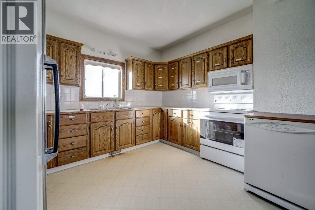 6115 Rge Rd 30-2, Rural Pincher Creek No. 9, Alberta  T0K 1W0 - Photo 18 - A2285124