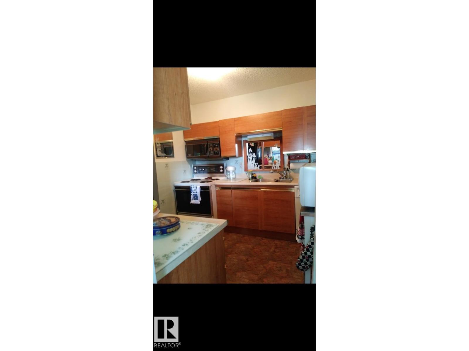 #401 10743 107 St NW NW, Edmonton, Alberta  T5H 2Y9 - Photo 20 - E4476069