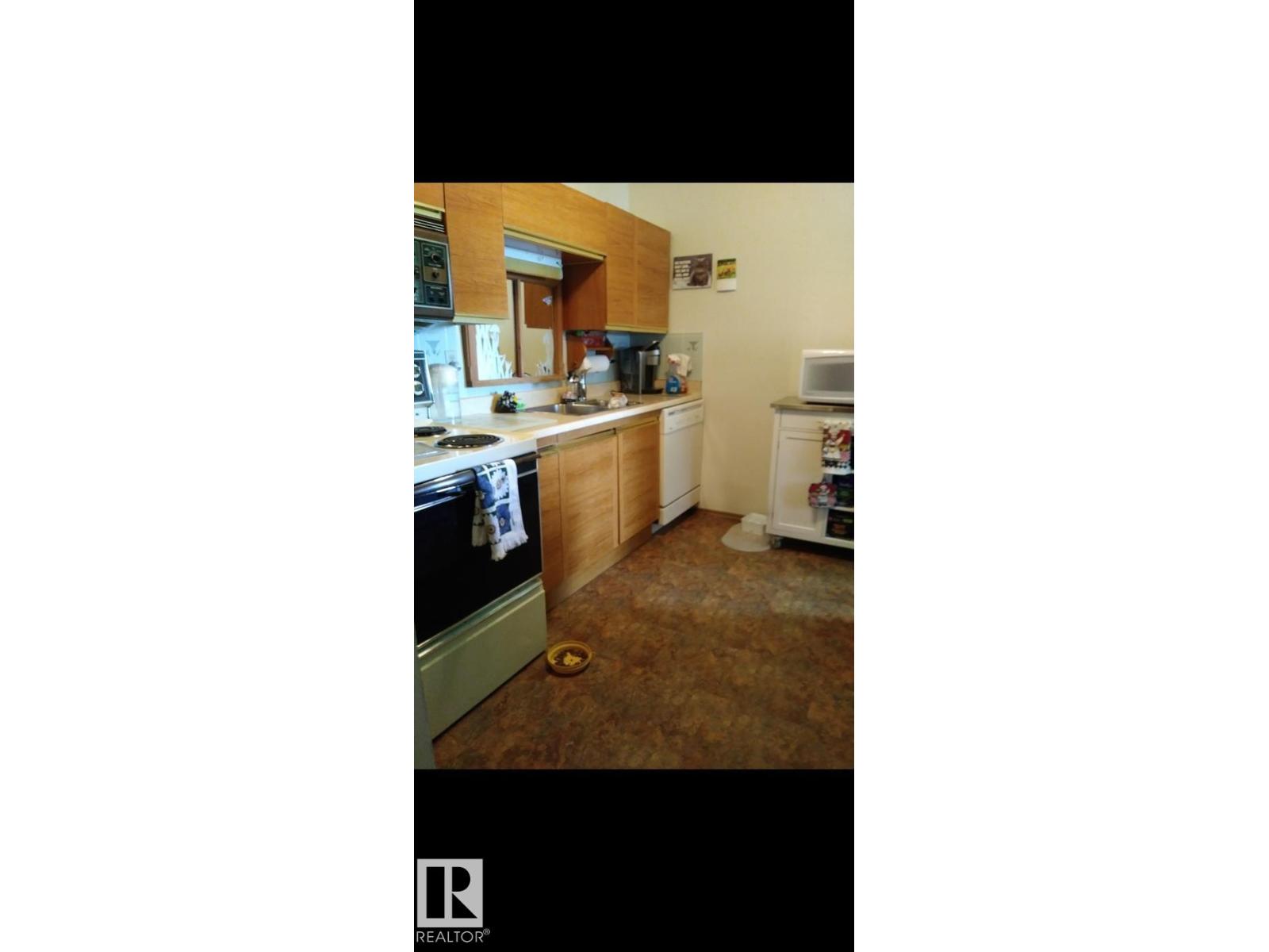 #401 10743 107 St NW NW, Edmonton, Alberta  T5H 2Y9 - Photo 9 - E4476069