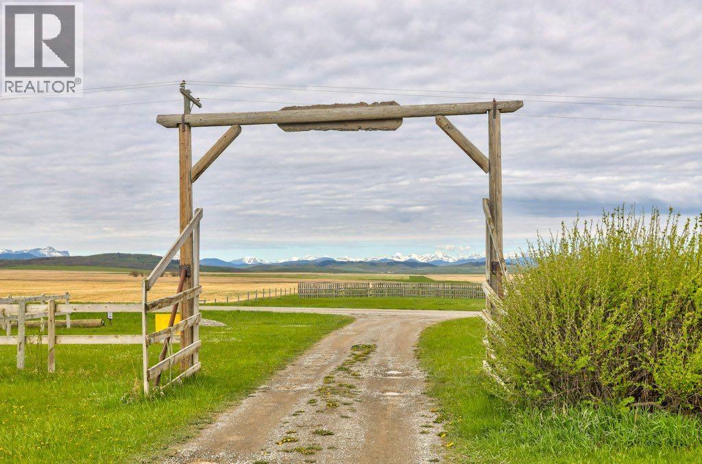 6115 Rge Rd 30-2, Rural Pincher Creek No. 9, Alberta  T0K 1W0 - Photo 3 - A2285124