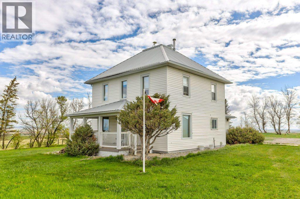 6115 Rge Rd 30-2, Rural Pincher Creek No. 9, Alberta  T0K 1W0 - Photo 2 - A2285124