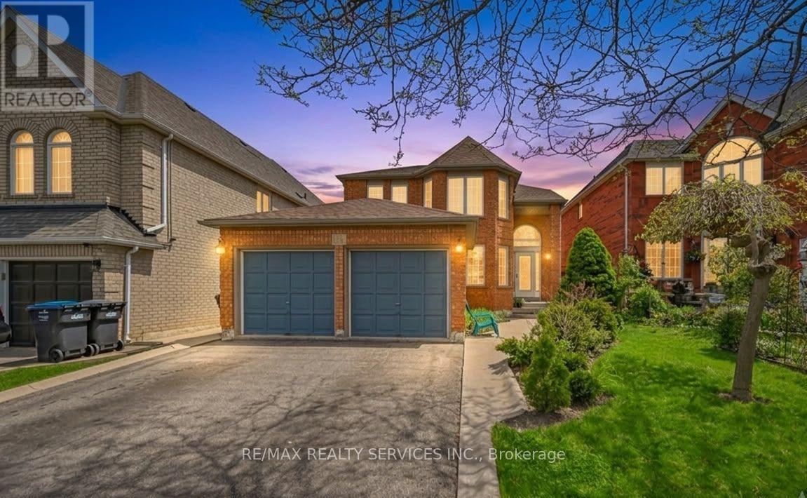 13 RIBBON DRIVE, Brampton, Ontario