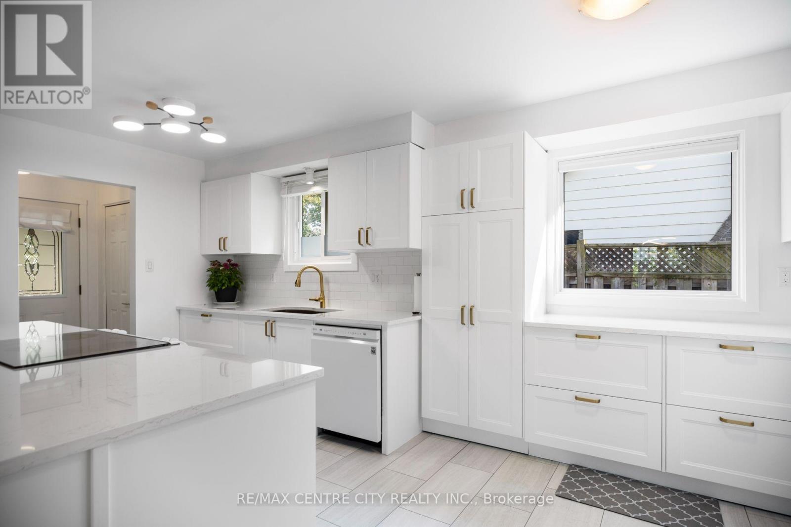 684 Macyoung Drive, Kincardine, Ontario  N2Z 1S9 - Photo 6 - X13566982