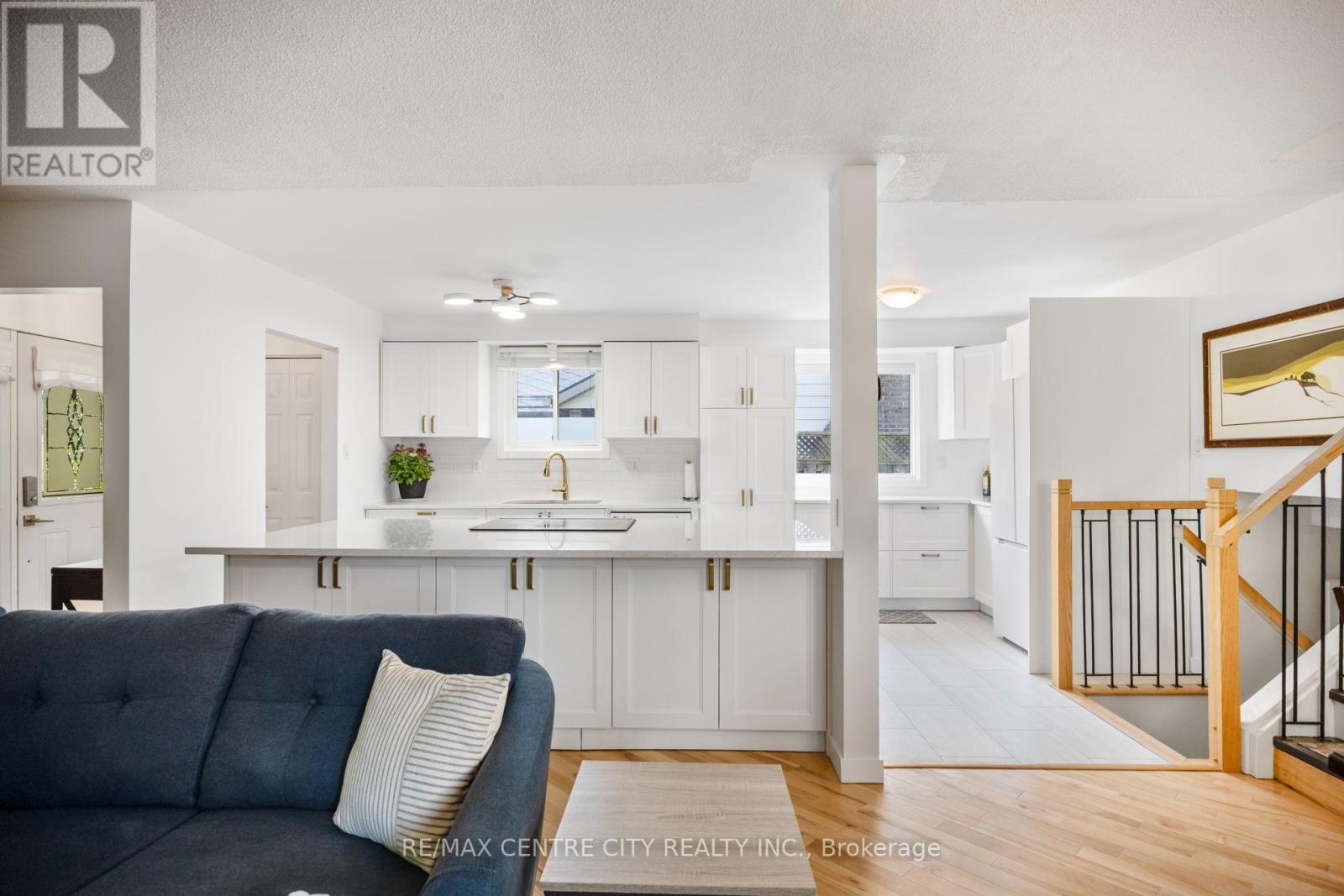 684 Macyoung Drive, Kincardine, Ontario  N2Z 1S9 - Photo 8 - X13566982
