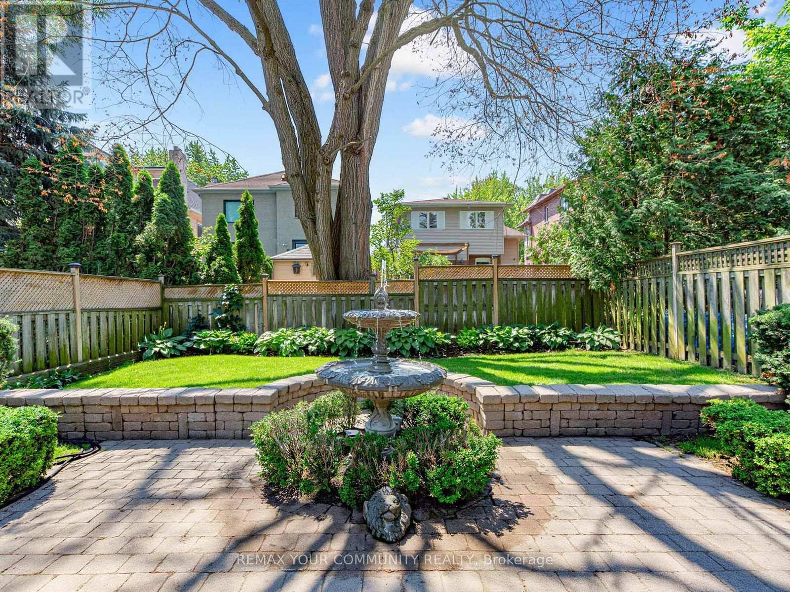 477 Old Orchard Grove, Toronto, Ontario  M5M 2G3 - Photo 46 - C13567014