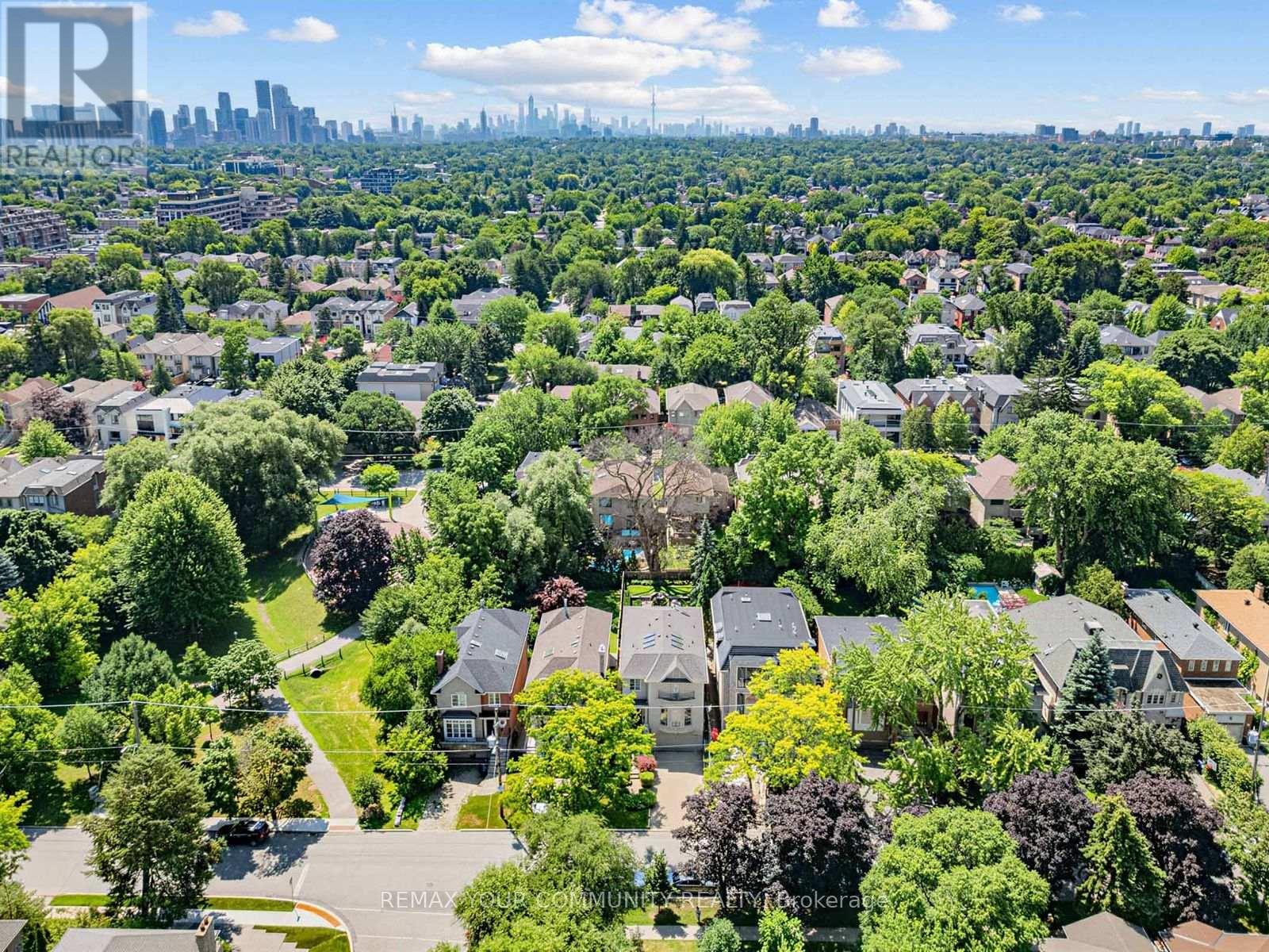 477 Old Orchard Grove, Toronto, Ontario  M5M 2G3 - Photo 50 - C13567014