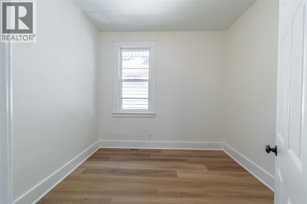 288 Nelson Street, Sarnia photo 10