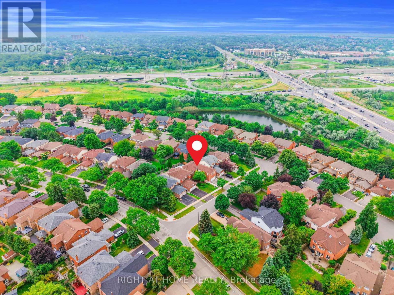 4487 Inchbury Road, Mississauga, Ontario  L5M 4J8 - Photo 4 - W13508184