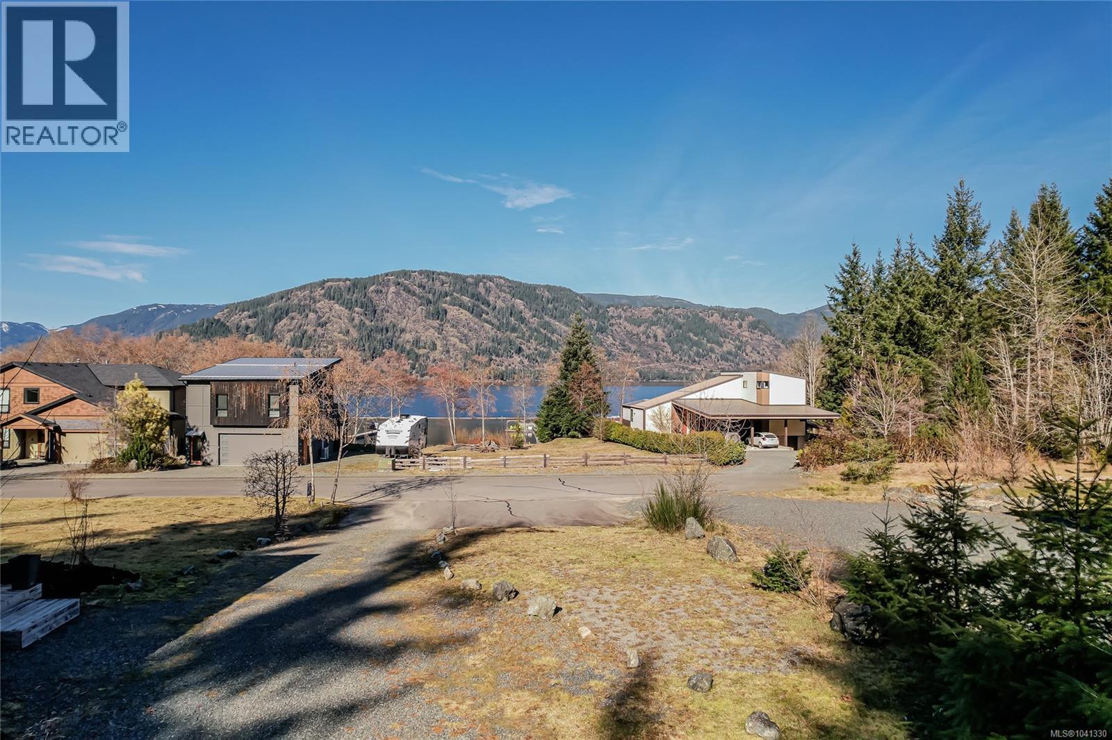 9854 Stin-Qua Rd, Honeymoon Bay, British Columbia  V0R 1Y0 - Photo 44 - 1041330