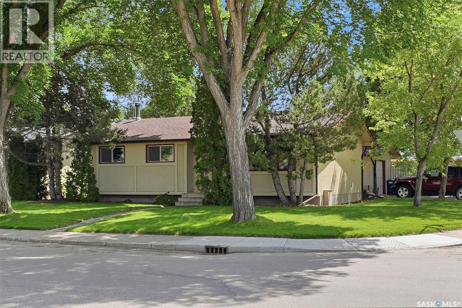 2145 37th STREET W, Saskatoon