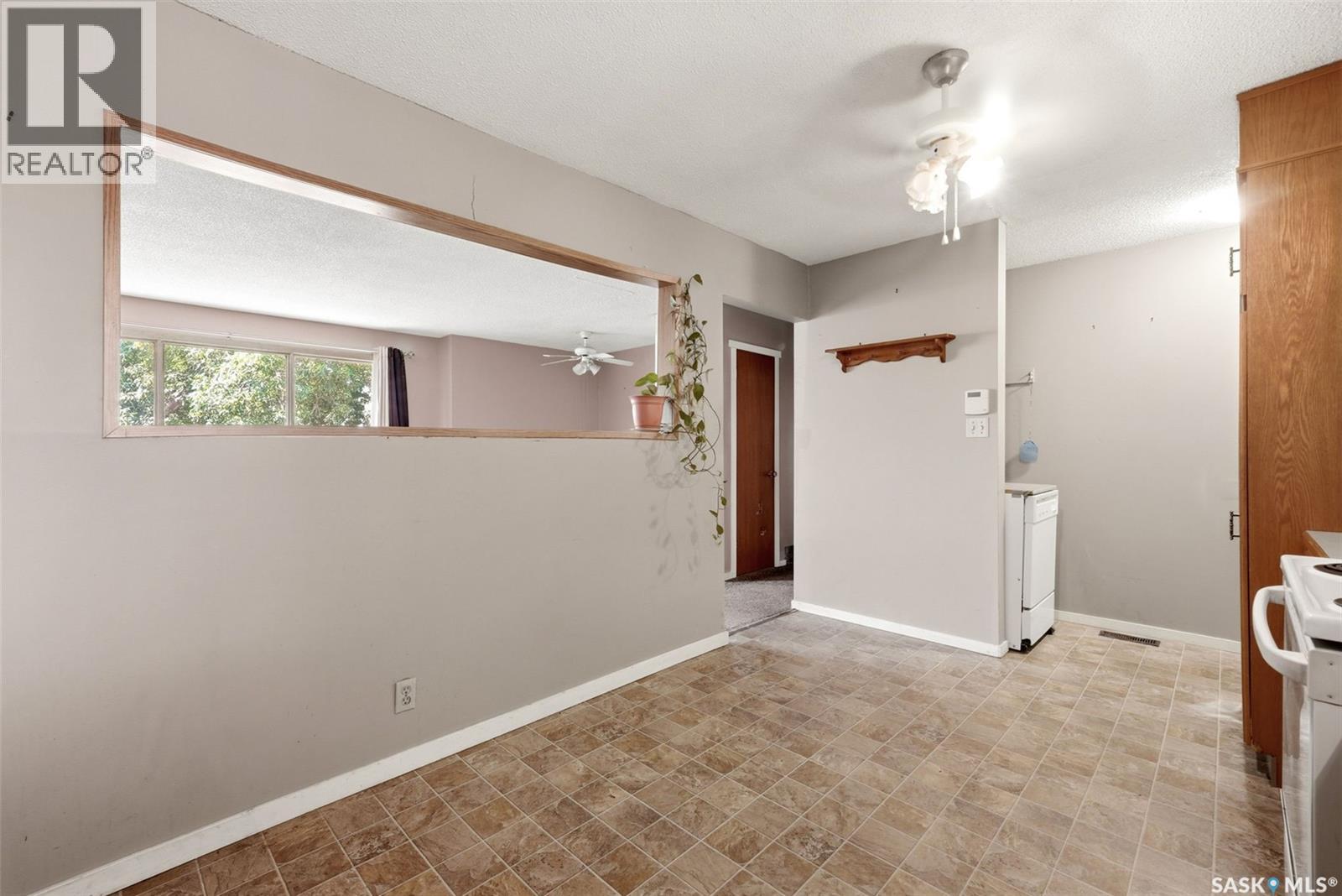 158 Read Avenue, Regina, Saskatchewan  S4T 6P9 - Photo 11 - SK042553