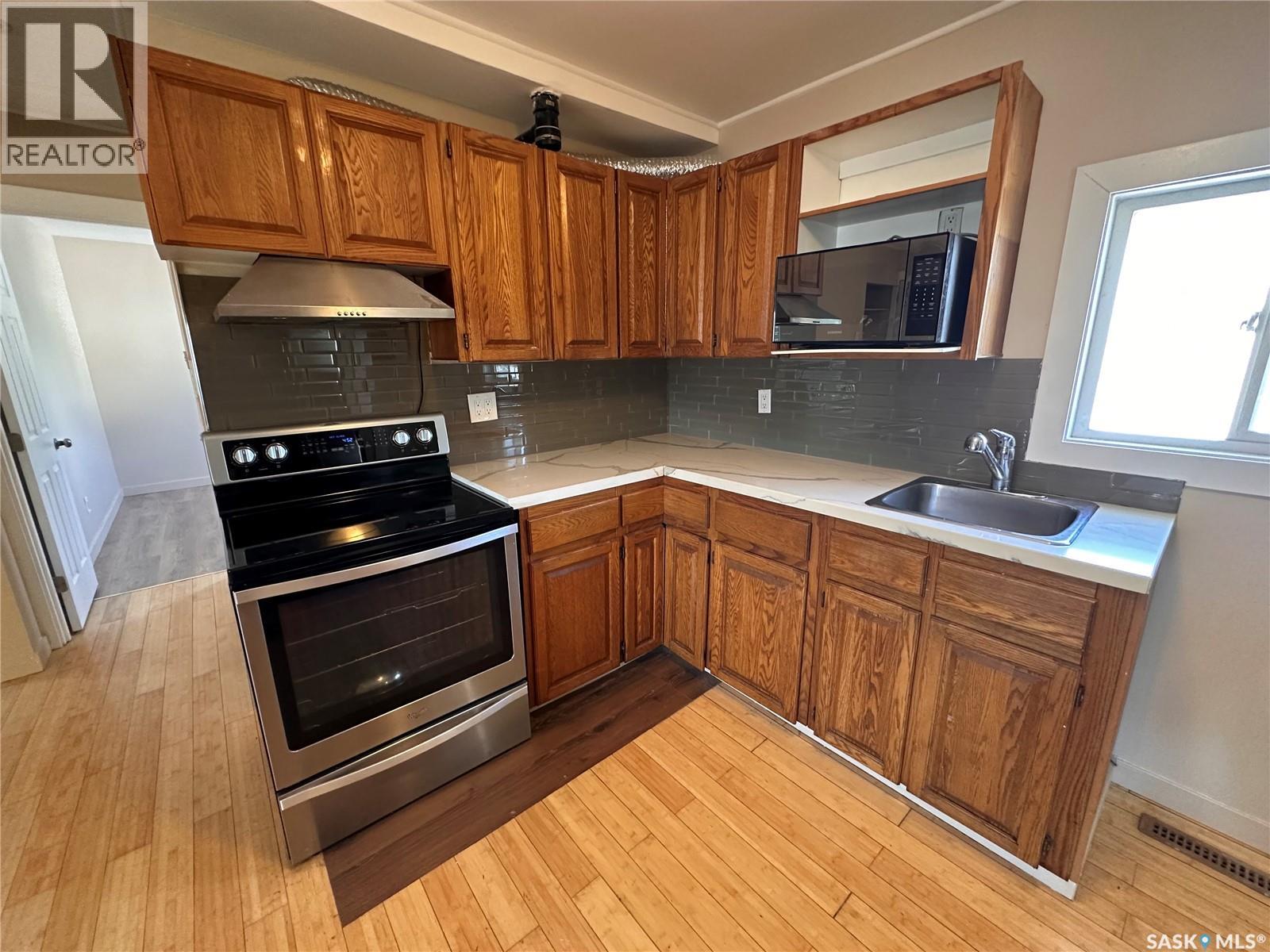 1106 10th Avenue E, Regina, Saskatchewan  S4N 0J2 - Photo 12 - SK042551
