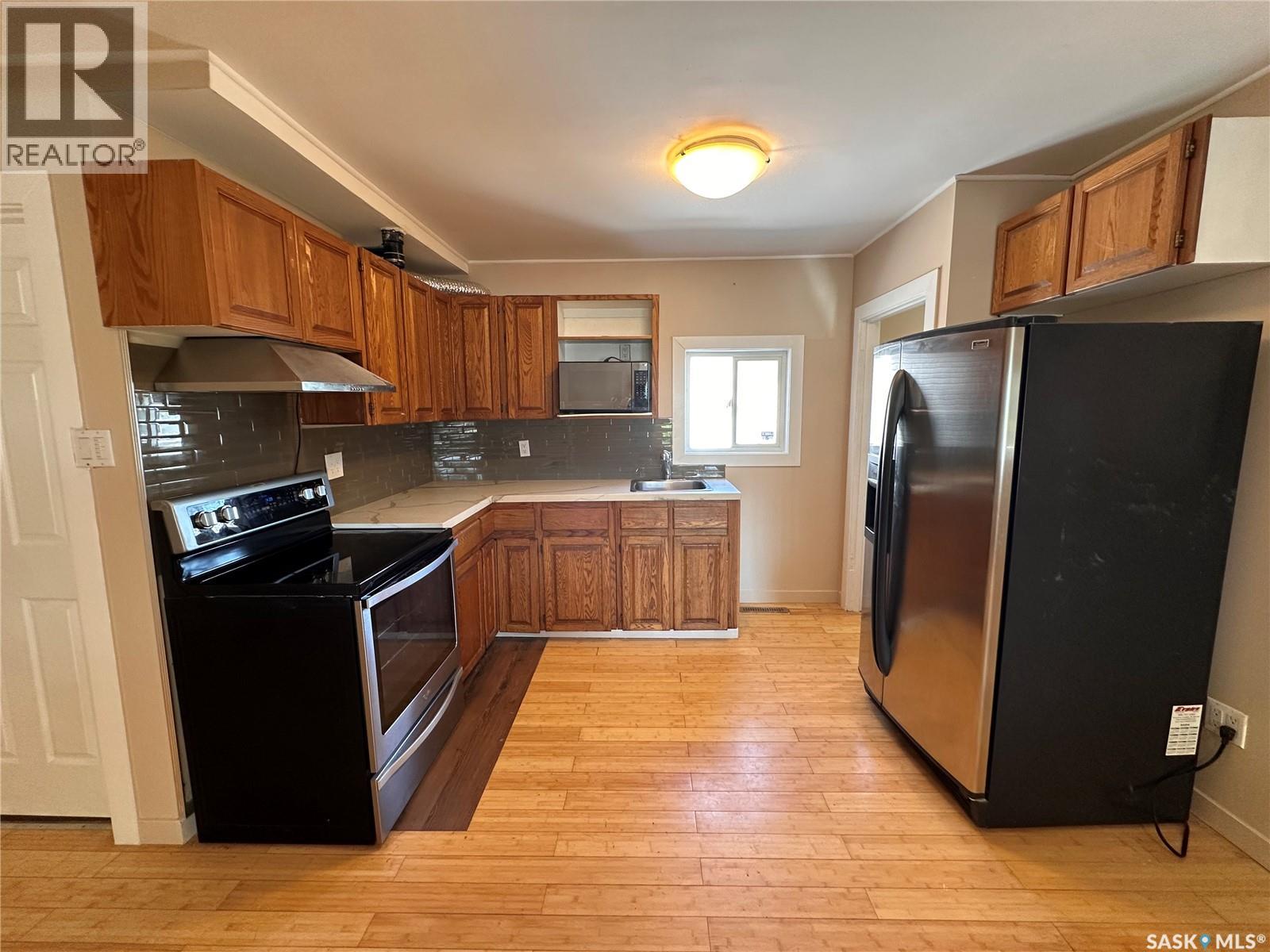 1106 10th Avenue E, Regina, Saskatchewan  S4N 0J2 - Photo 5 - SK042551