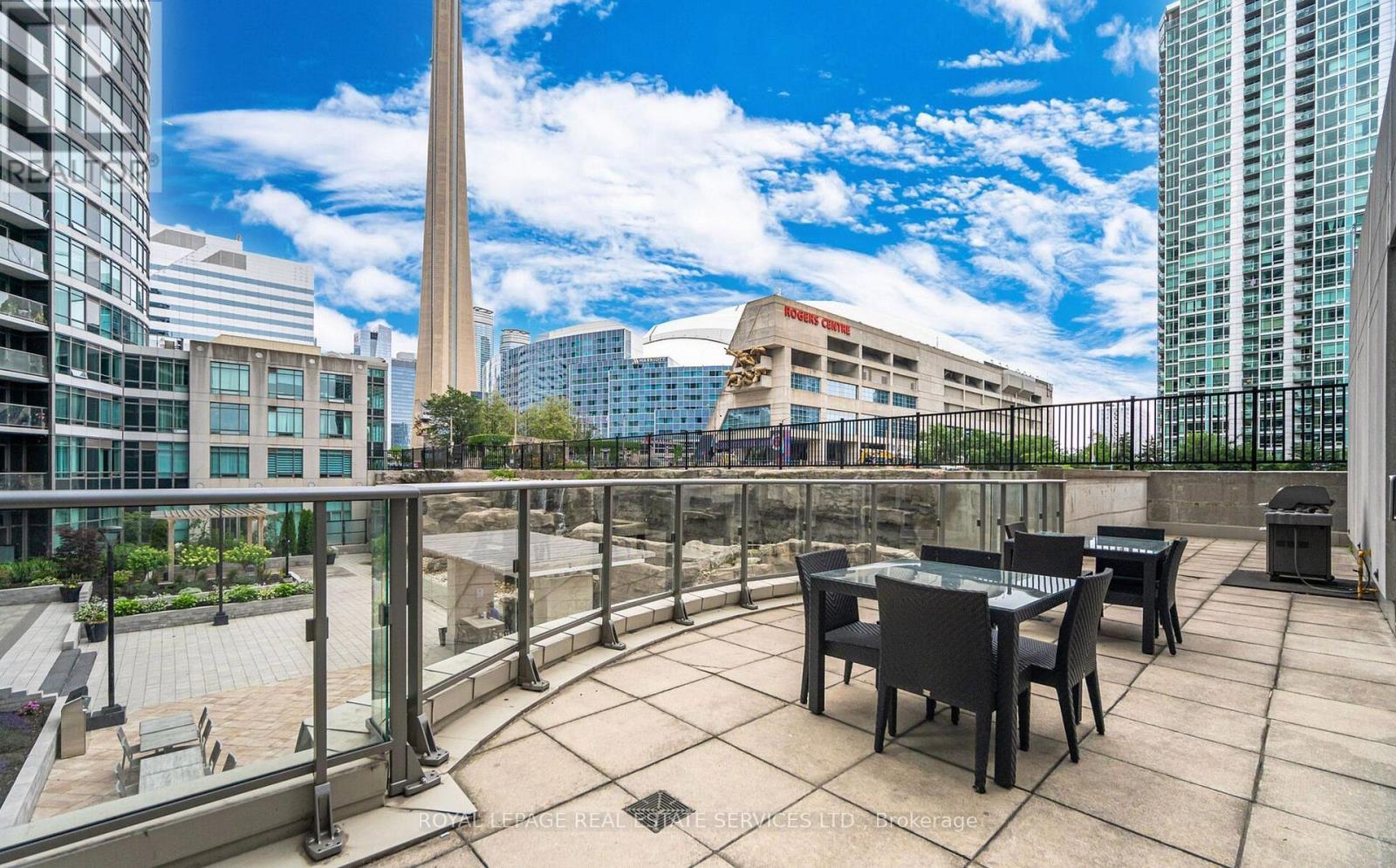 705 - 361 FRONT STREET W
