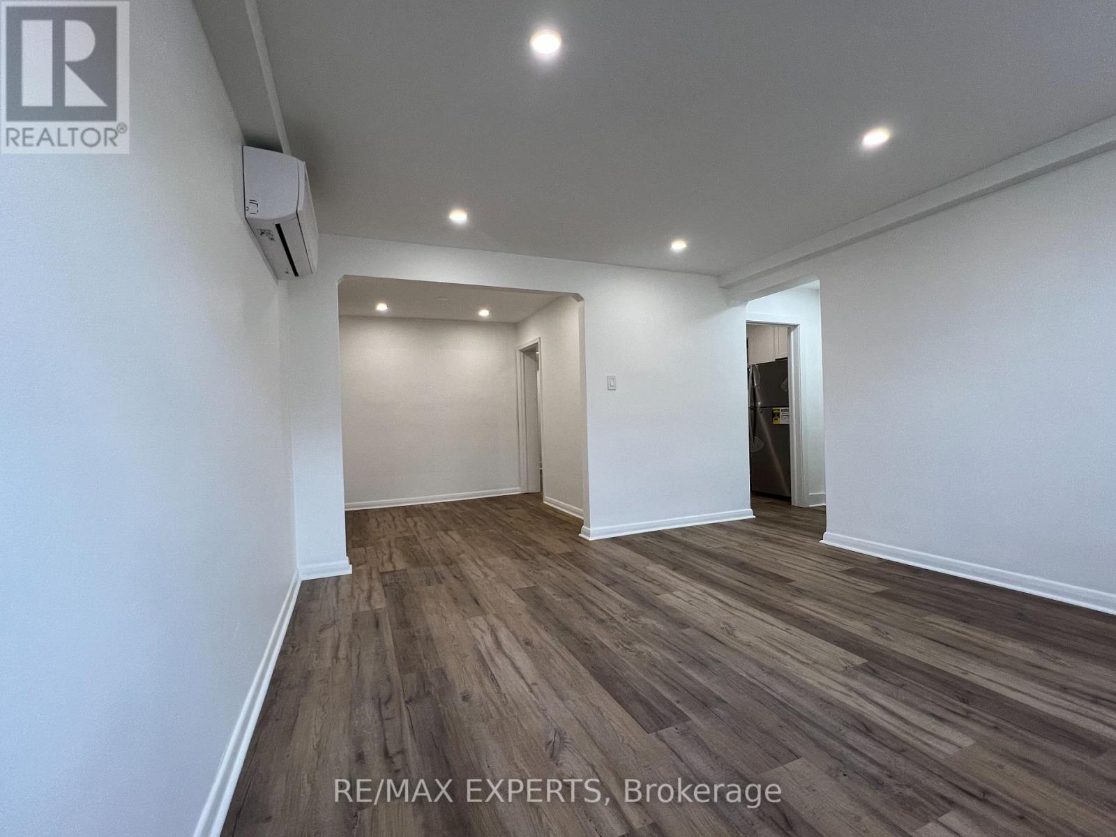 1 - 101 Kenwood Avenue, Toronto, Ontario M6C 2S1 - Photo 6 - C13567072