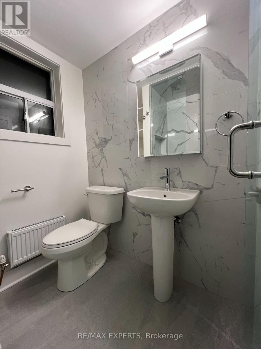 1 - 101 Kenwood Avenue, Toronto, Ontario M6C 2S1 - Photo 8 - C13567072