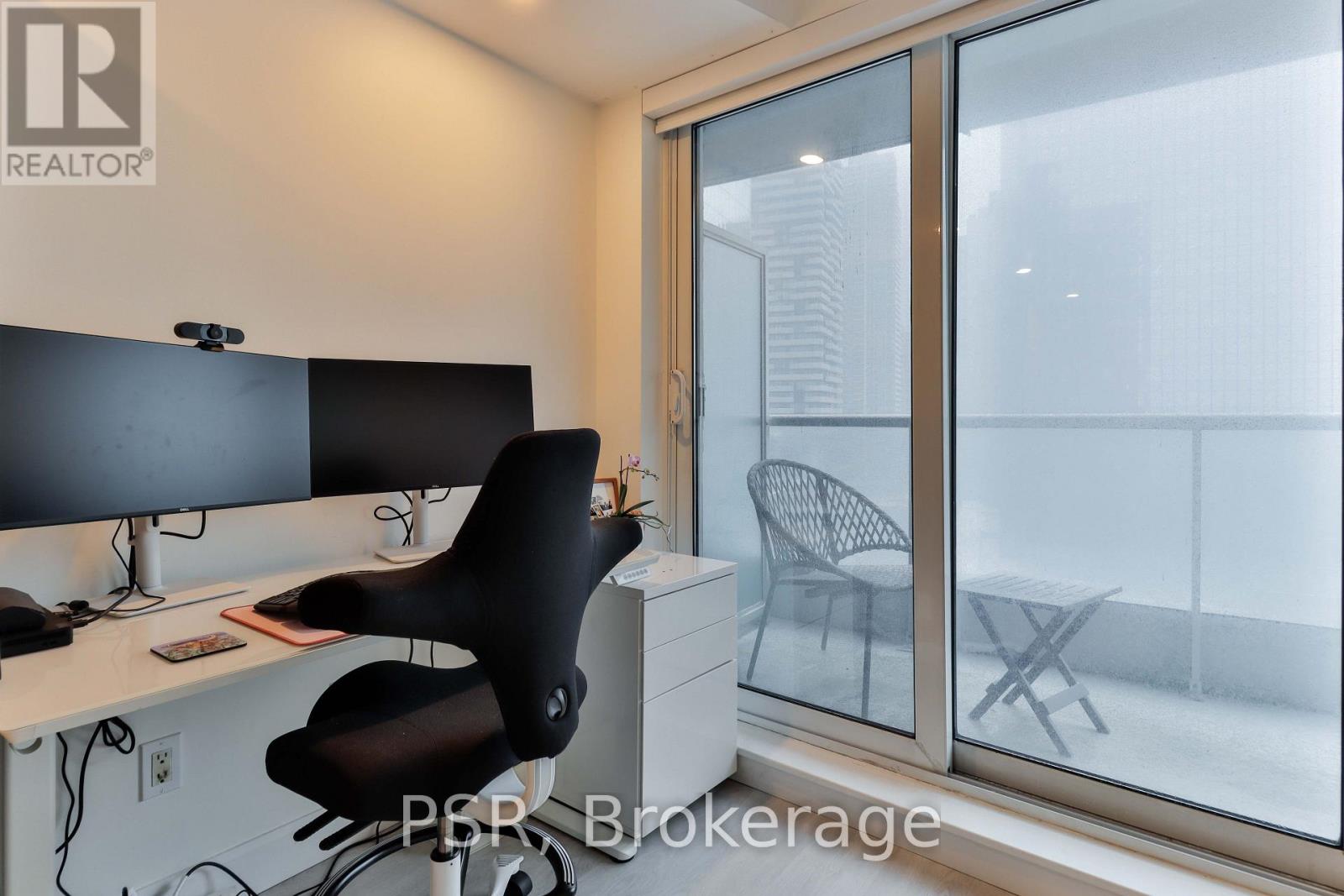 1403 - 8 York Street, Toronto, Ontario M5J 2Y2 - Photo 17 - C13567116