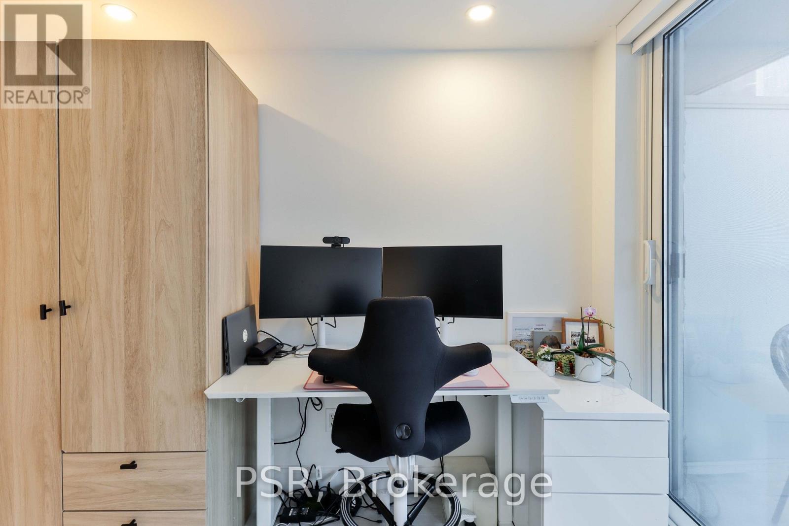 1403 - 8 York Street, Toronto, Ontario M5J 2Y2 - Photo 18 - C13567116