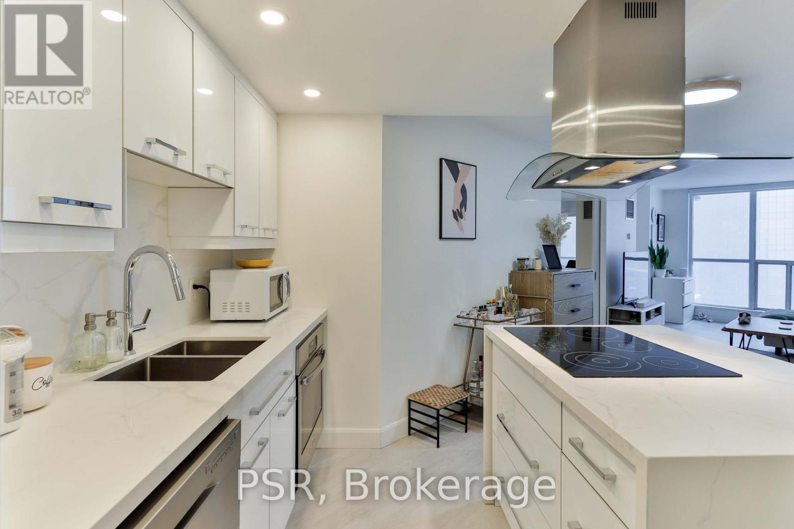 1403 - 8 York Street, Toronto, Ontario M5J 2Y2 - Photo 6 - C13567116