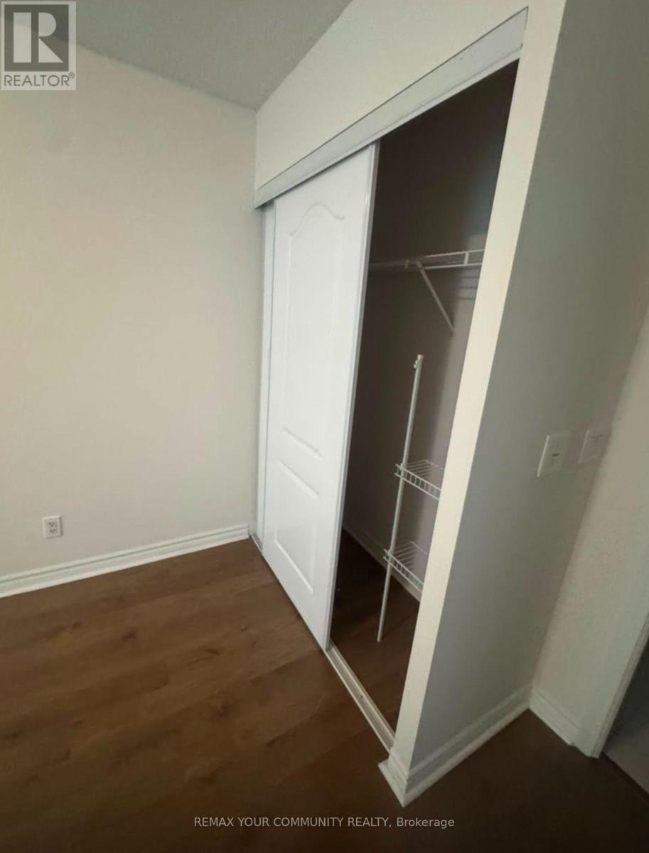 813 - 17 Barberry Place, Toronto, Ontario  M2K 3E2 - Photo 5 - C13567190