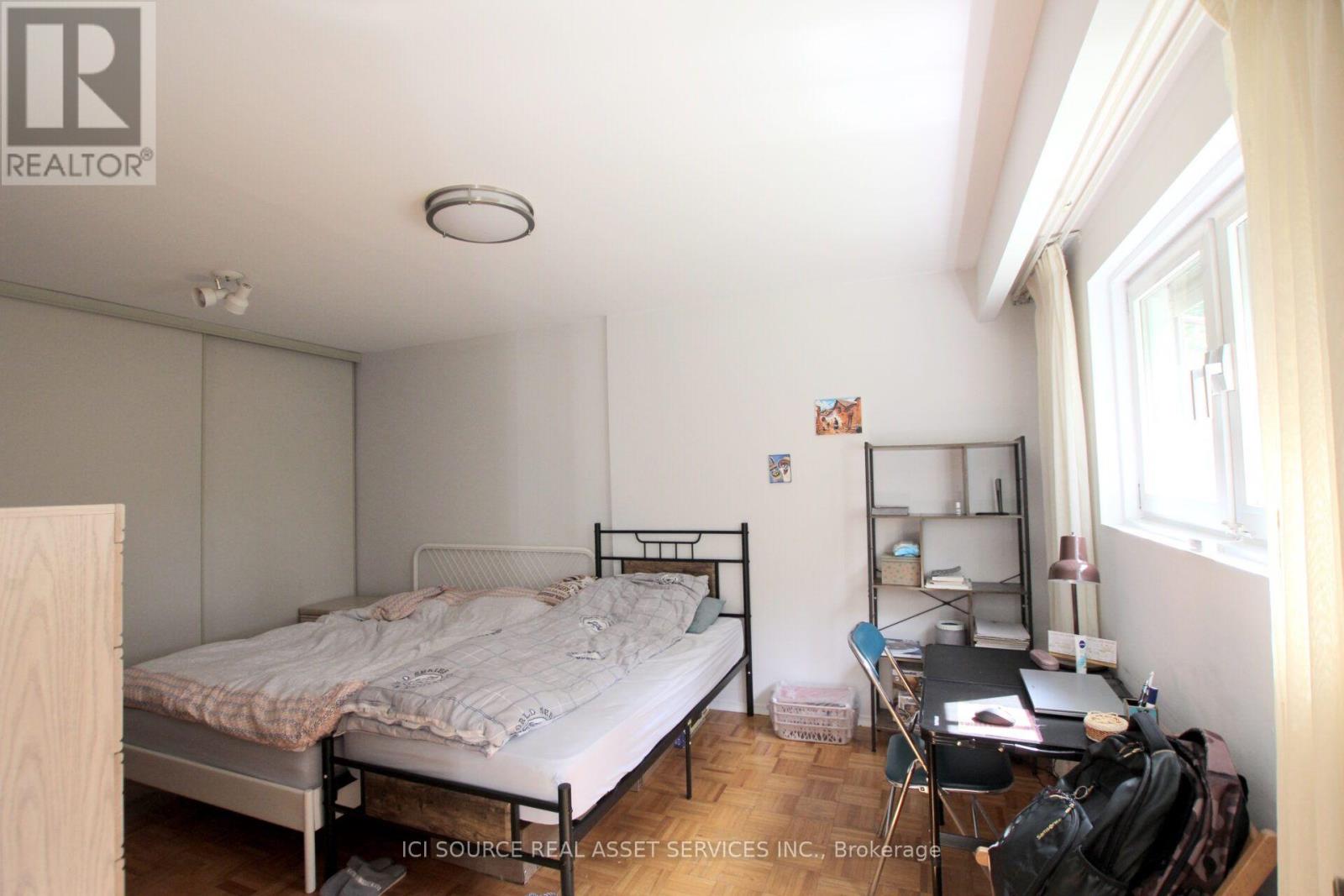 C - 22 Rollingwood Drive, Toronto, Ontario M2H 2M5 - Photo 5 - C13567220