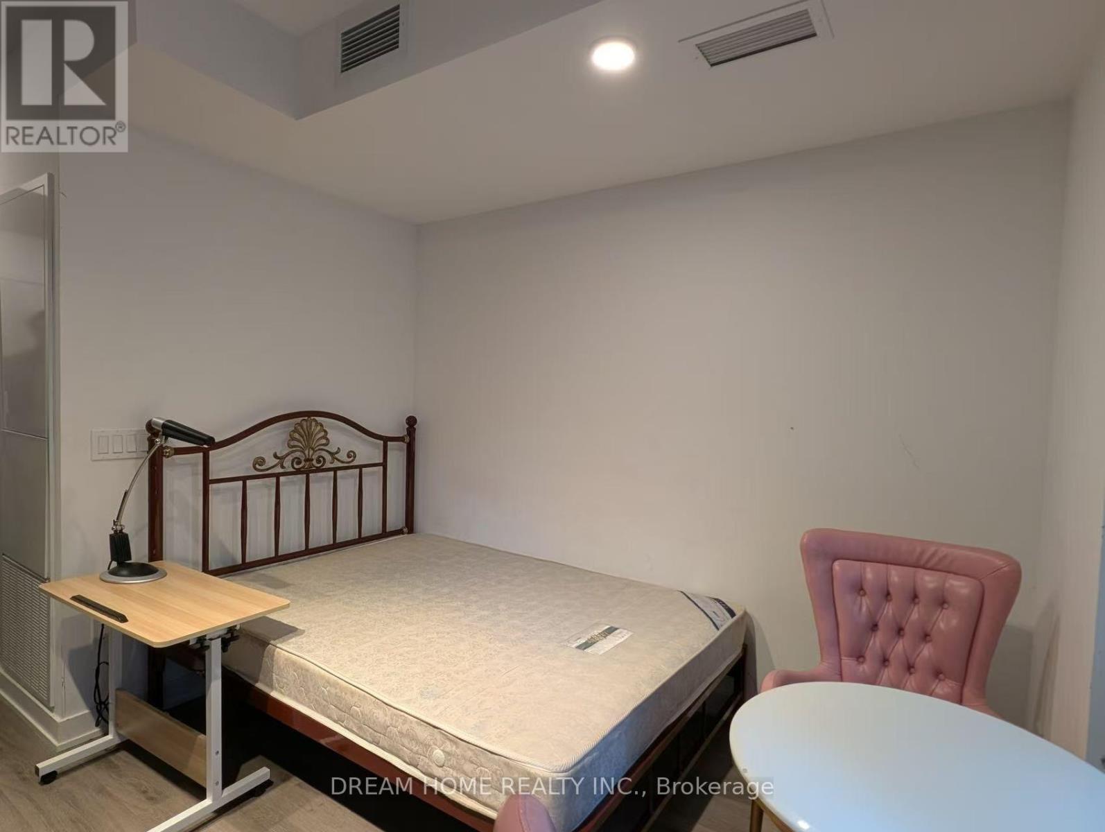252 Church Street, Toronto, Ontario M5B 0E6 - Photo 8 - C13567272
