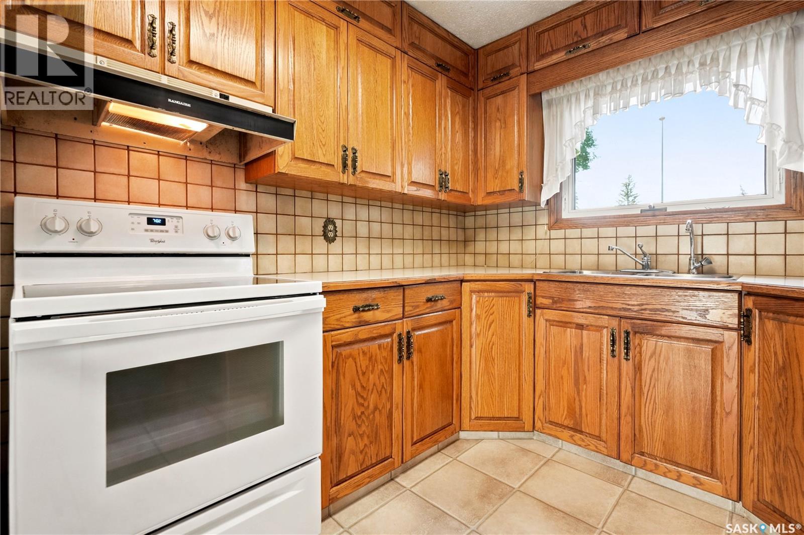 619 Murray Avenue E, Regina, Saskatchewan  S4N 1K1 - Photo 15 - SK042272