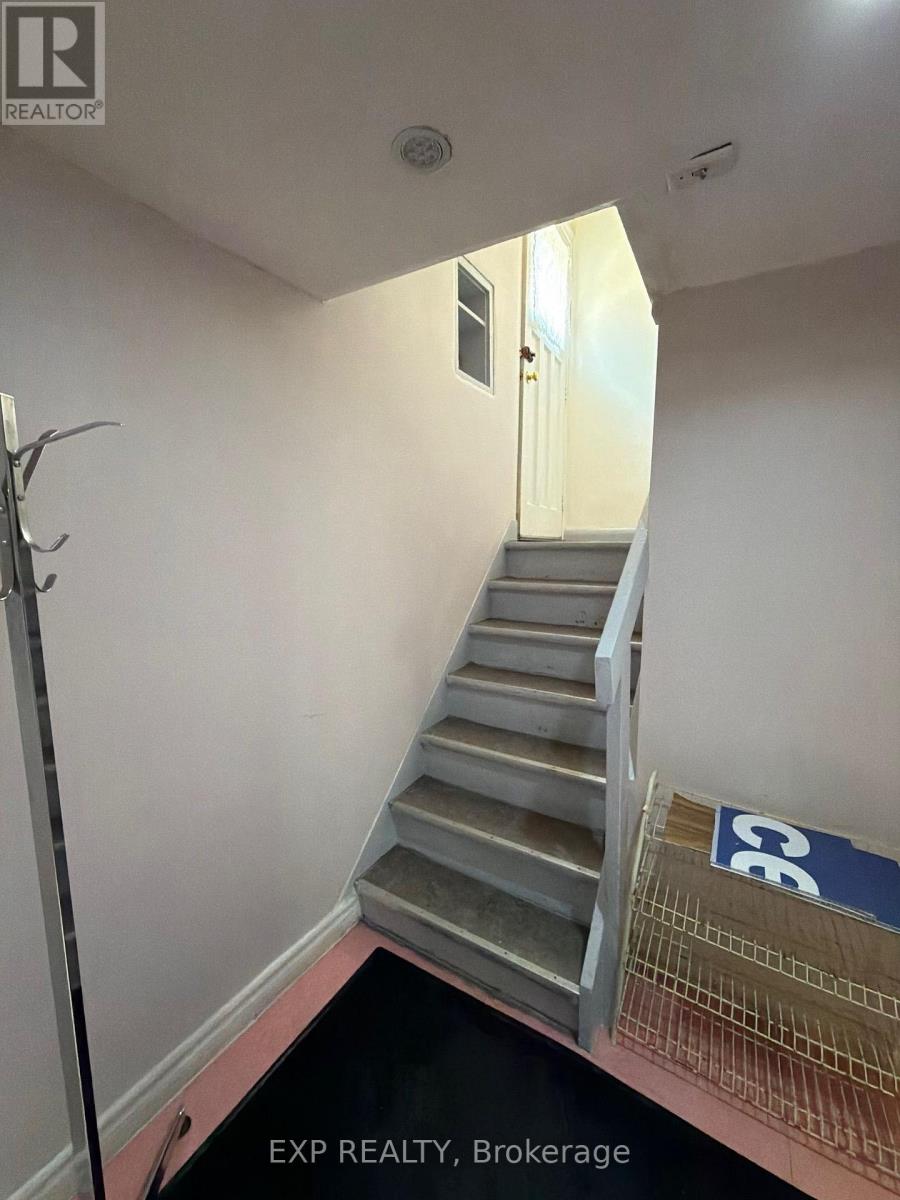 1375 Birchmount Road E, Toronto, Ontario  M1P 2E2 - Photo 2 - E13567226