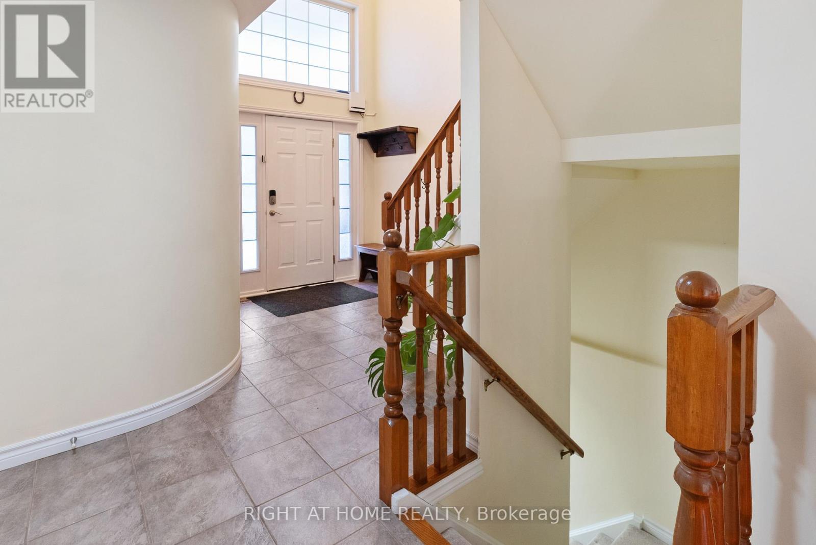 1579 Devos Drive, London North, Ontario  N5X 4K8 - Photo 5 - X13567280