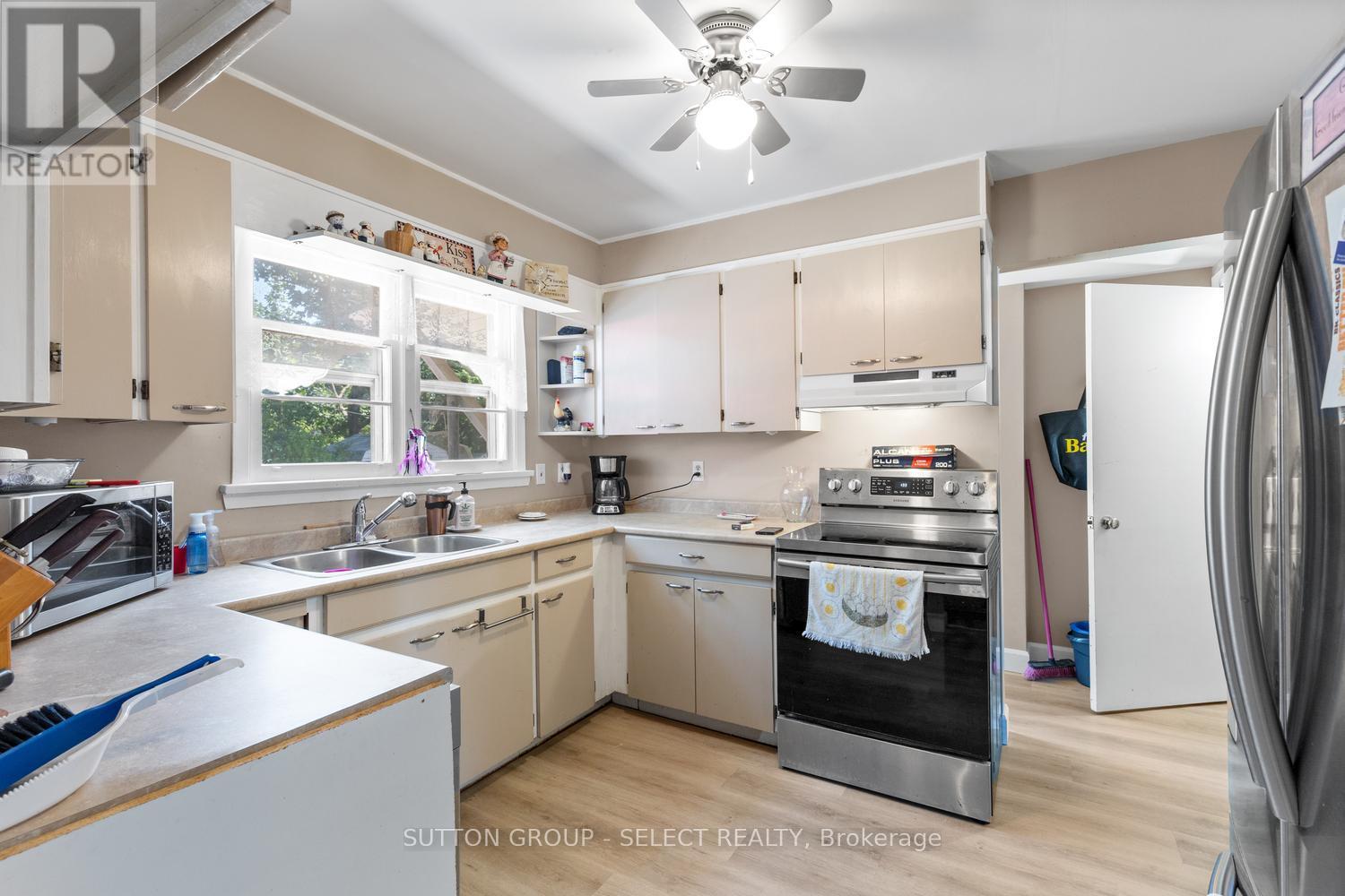 200 Rhine Avenue, London East, Ontario  N5Y 1C6 - Photo 12 - X13567284