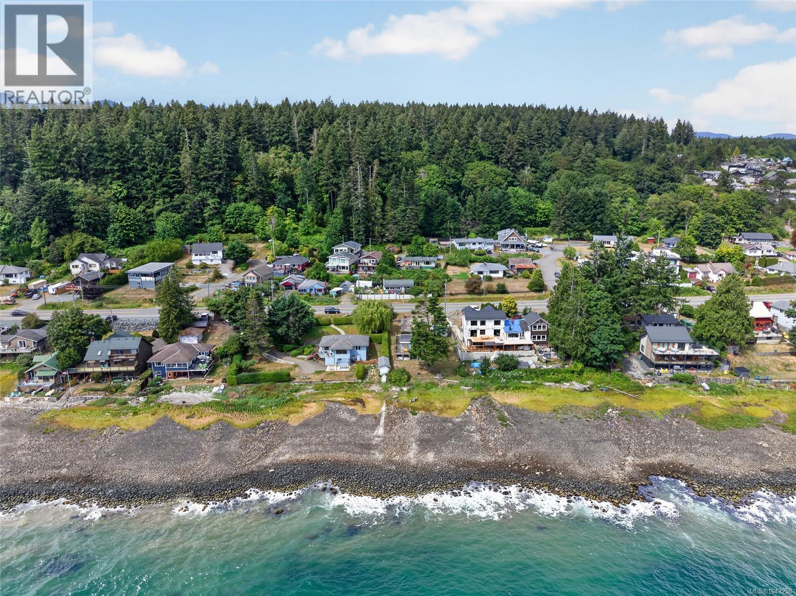5674 Market St, Union Bay, British Columbia  V0R 3B0 - Photo 45 - 1043258
