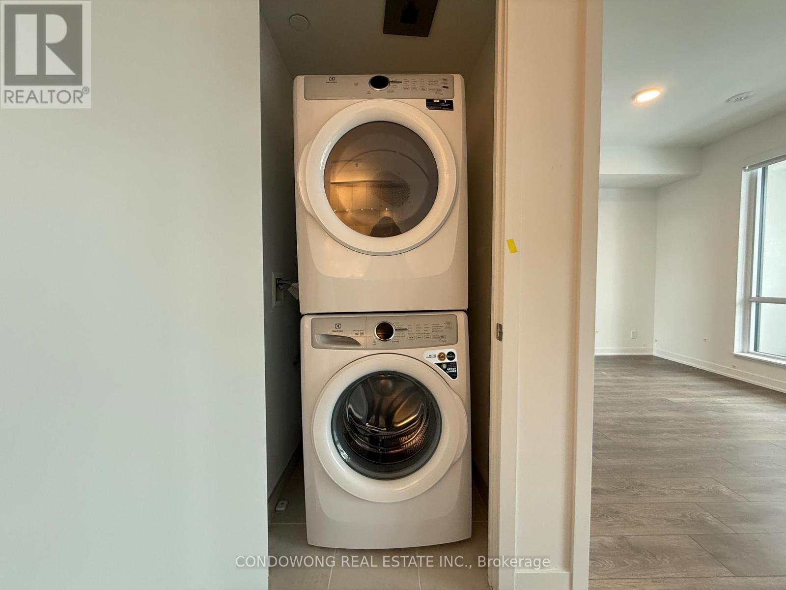 1121 - 7950 Bathurst Street, Vaughan (Beverley Glen), Ontario  L4J 0L4 - Photo 7 - N13567058