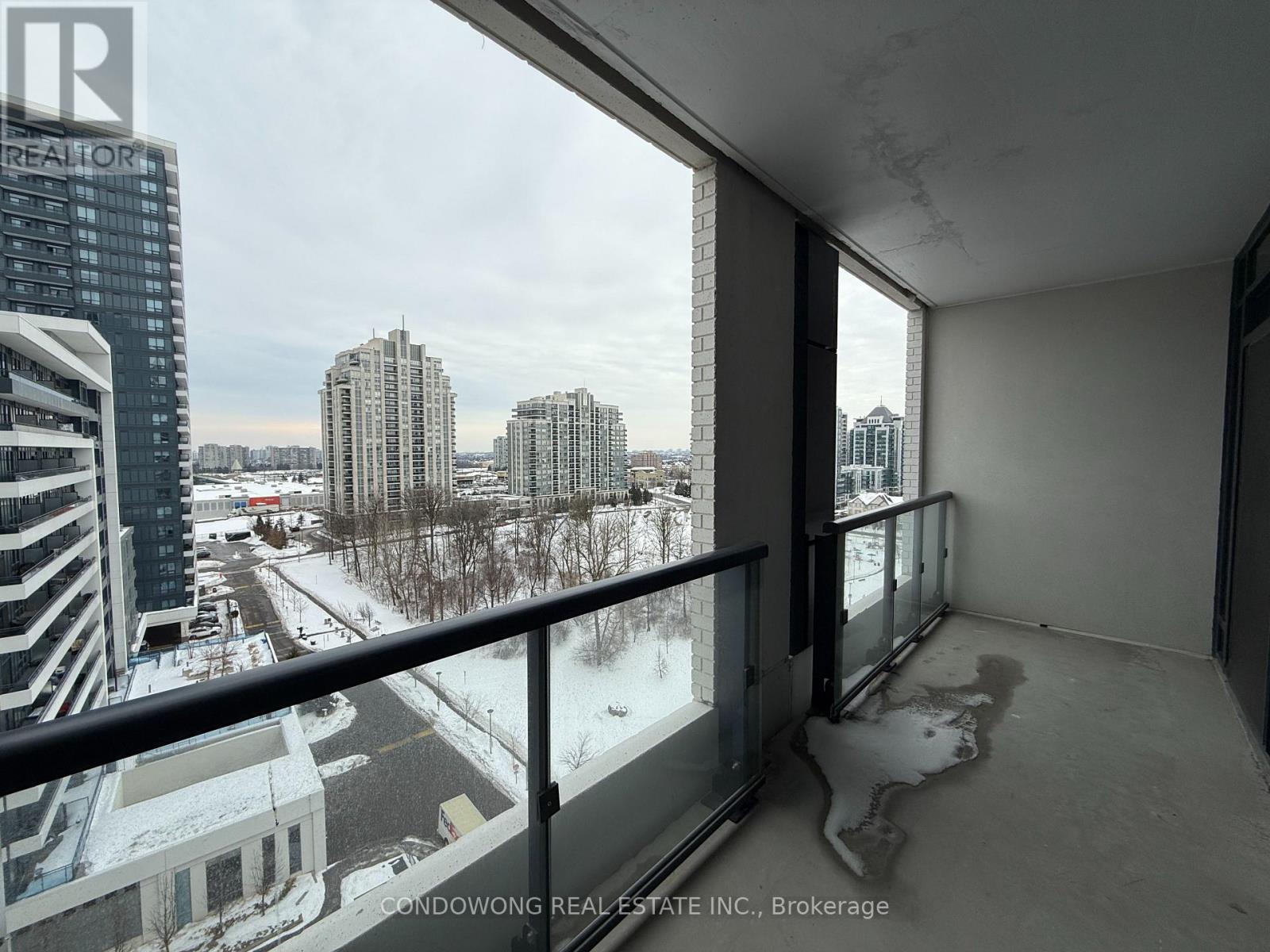 1121 - 7950 Bathurst Street, Vaughan (Beverley Glen), Ontario  L4J 0L4 - Photo 8 - N13567058