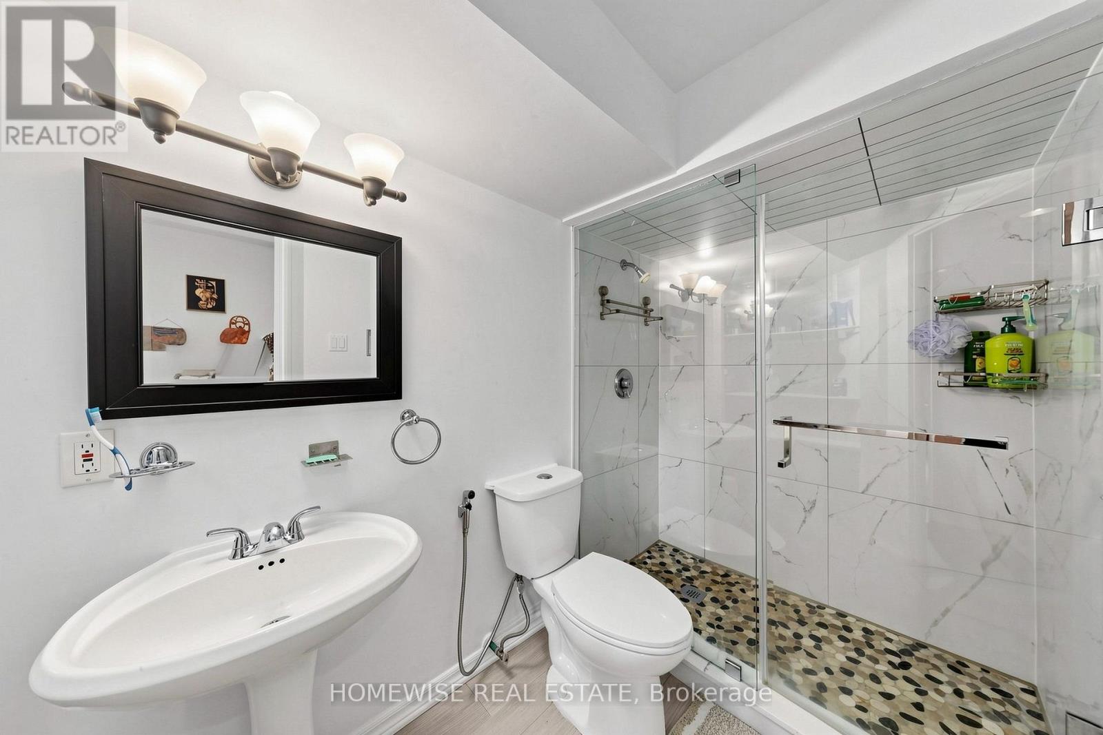 11 Briarcliffe Crescent, Vaughan (Brownridge), Ontario  L4J 7G5 - Photo 45 - N13567160