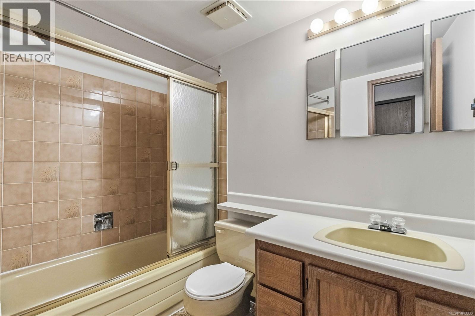 20 2020 White Birch Rd, Sidney, British Columbia V8L 2R1 - Photo 27 - 1043330