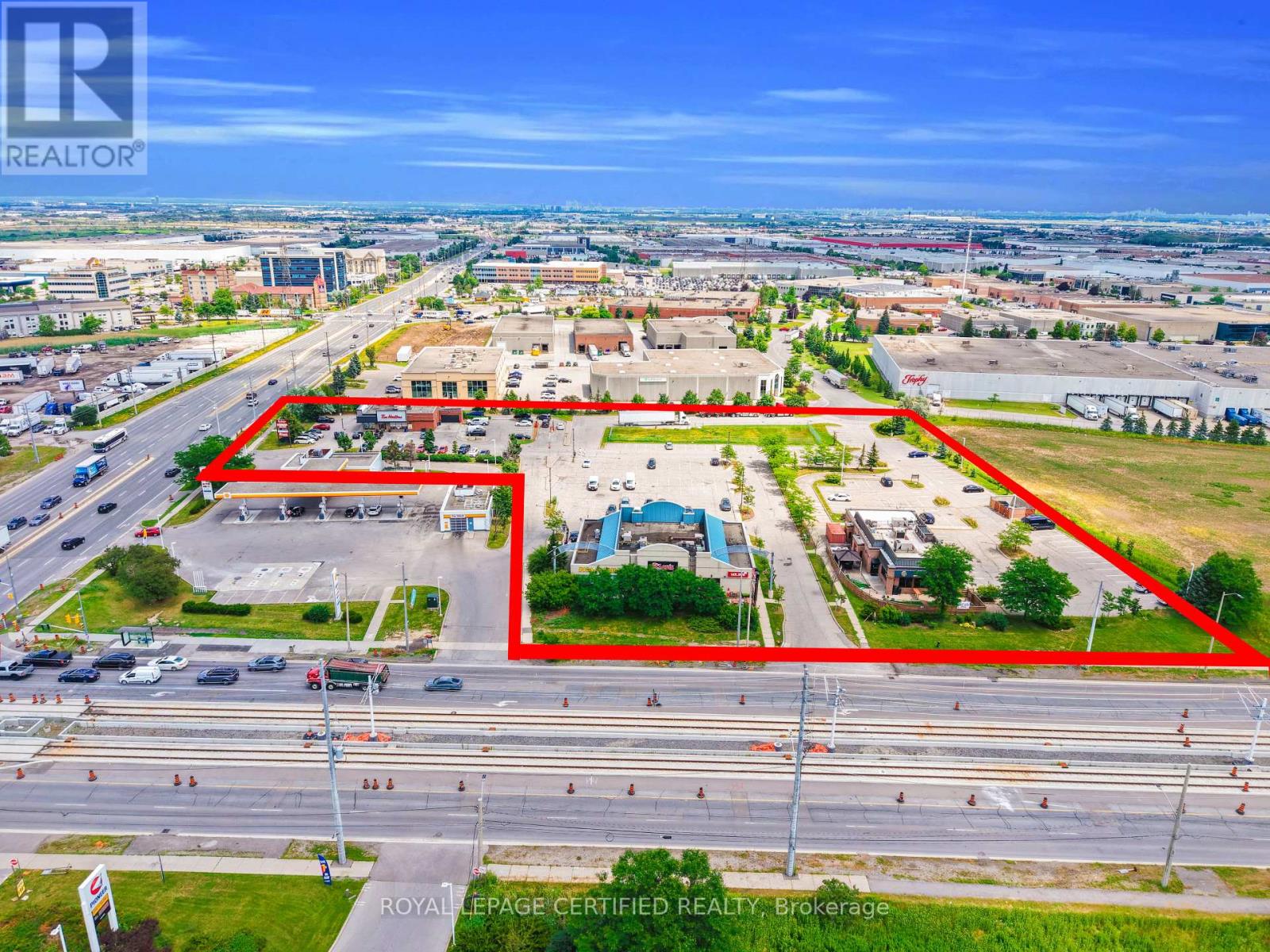 29 Aventura Court, Mississauga, Ontario  L5T 2Z6 - Photo 7 - W13567042