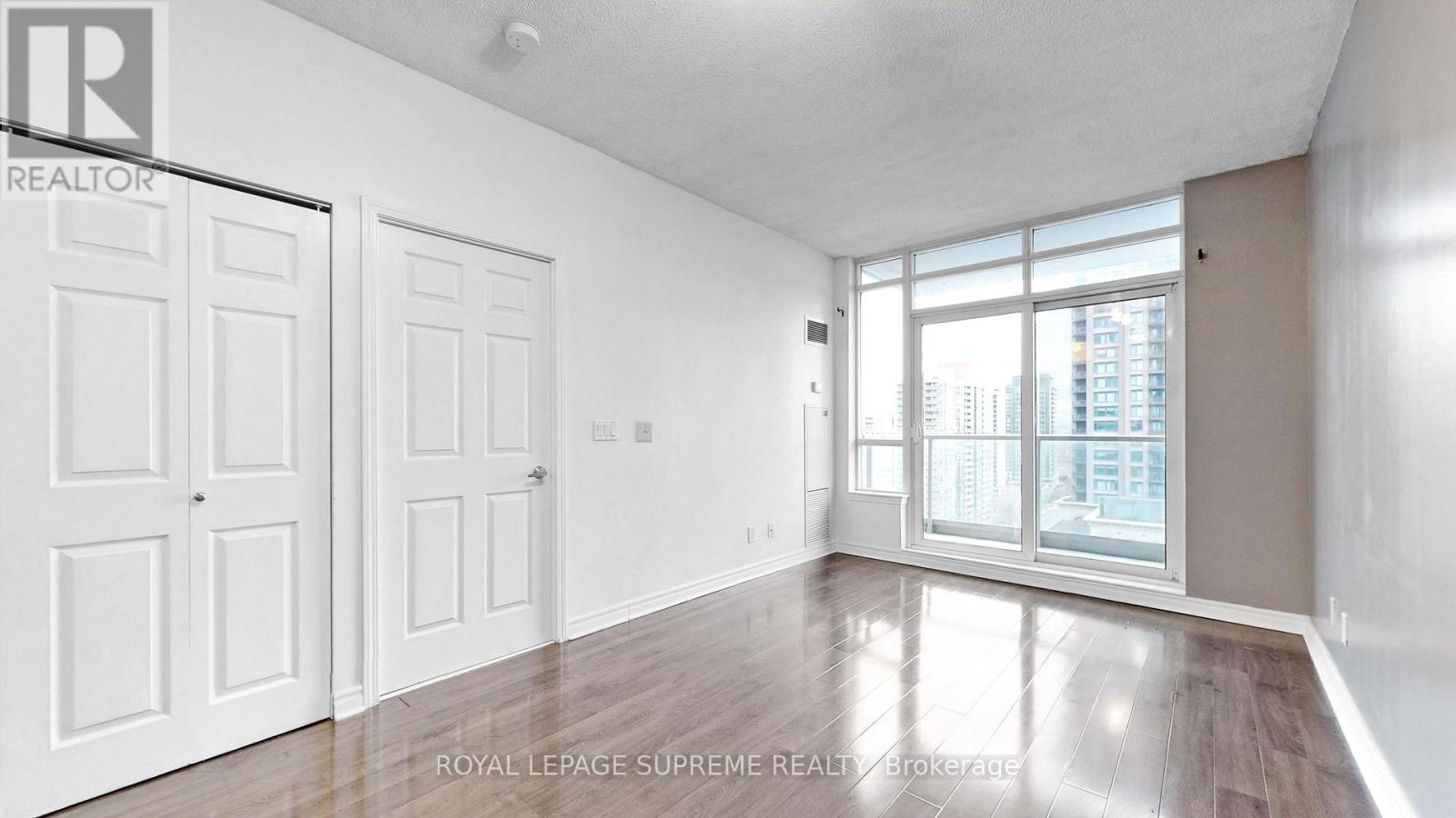 1505 - 388 Prince Of Wales Drive, Mississauga, Ontario  L5B 0A1 - Photo 6 - W13567066